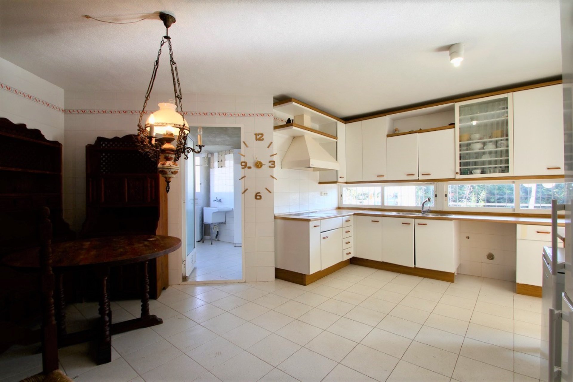 Resale - Villa -
Alicante - Campoamor