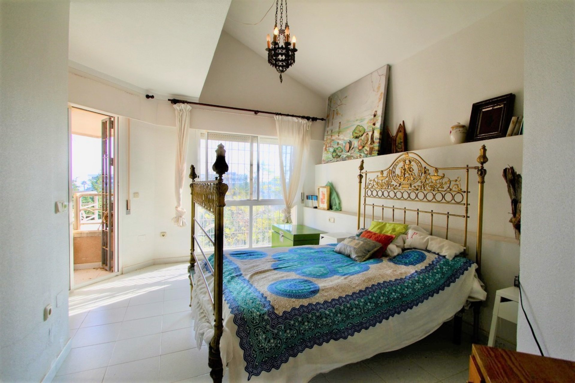 Resale - Villa -
Alicante - Campoamor