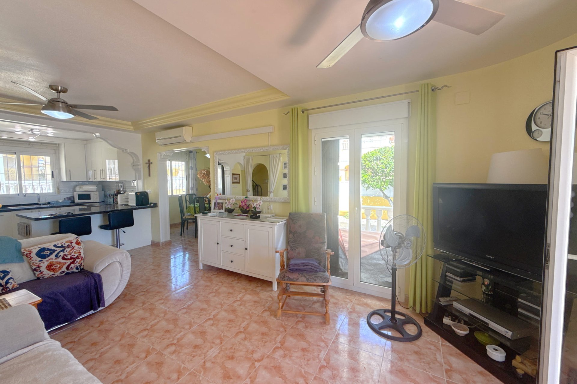 Resale - Villa -
Cabo Roig - Cabo Roig>La Regia