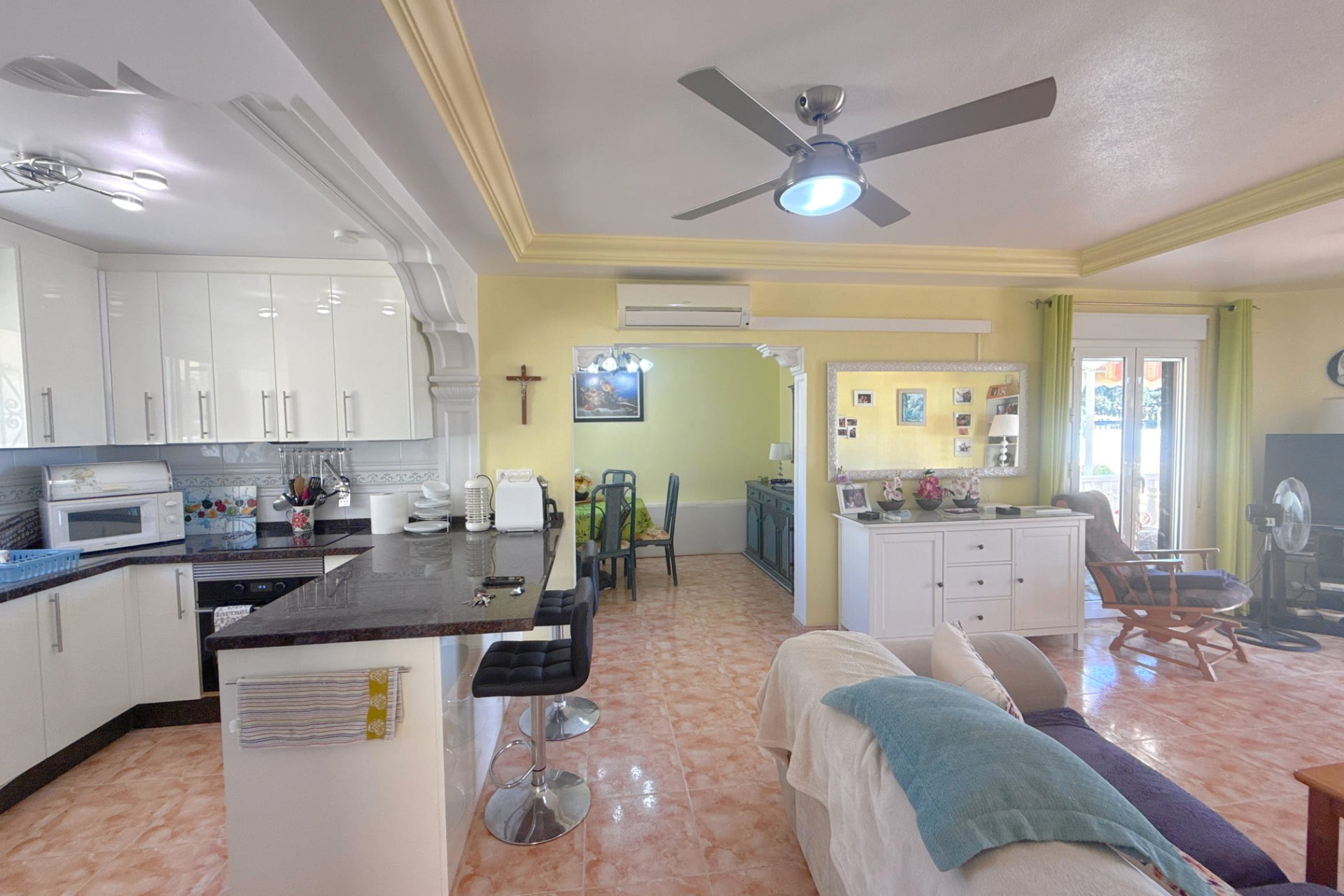 Resale - Villa -
Cabo Roig - Cabo Roig>La Regia