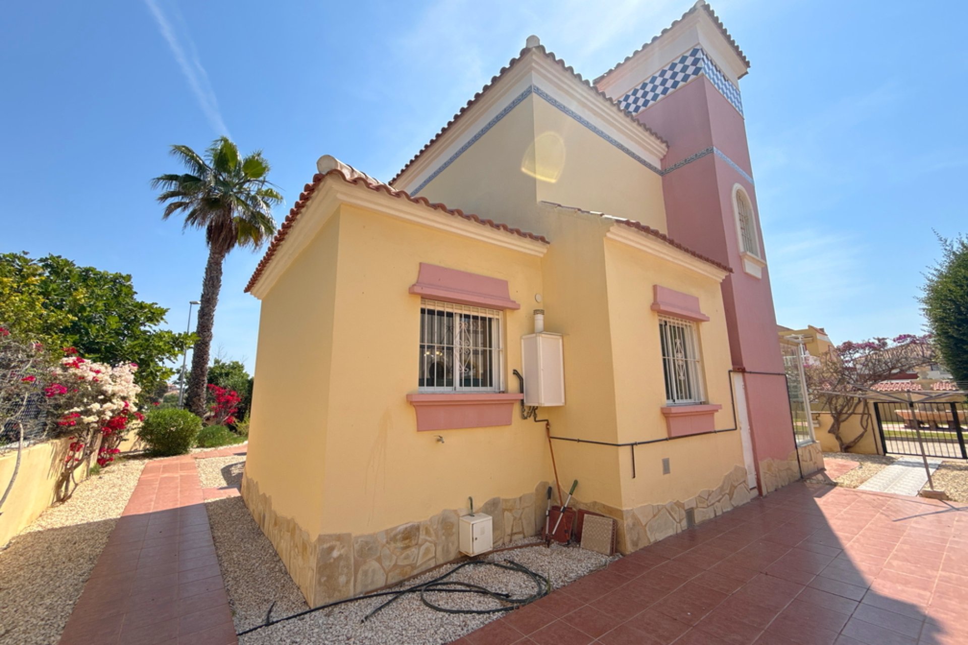 Resale - Villa -
Cabo Roig - Cabo Roig>La Regia