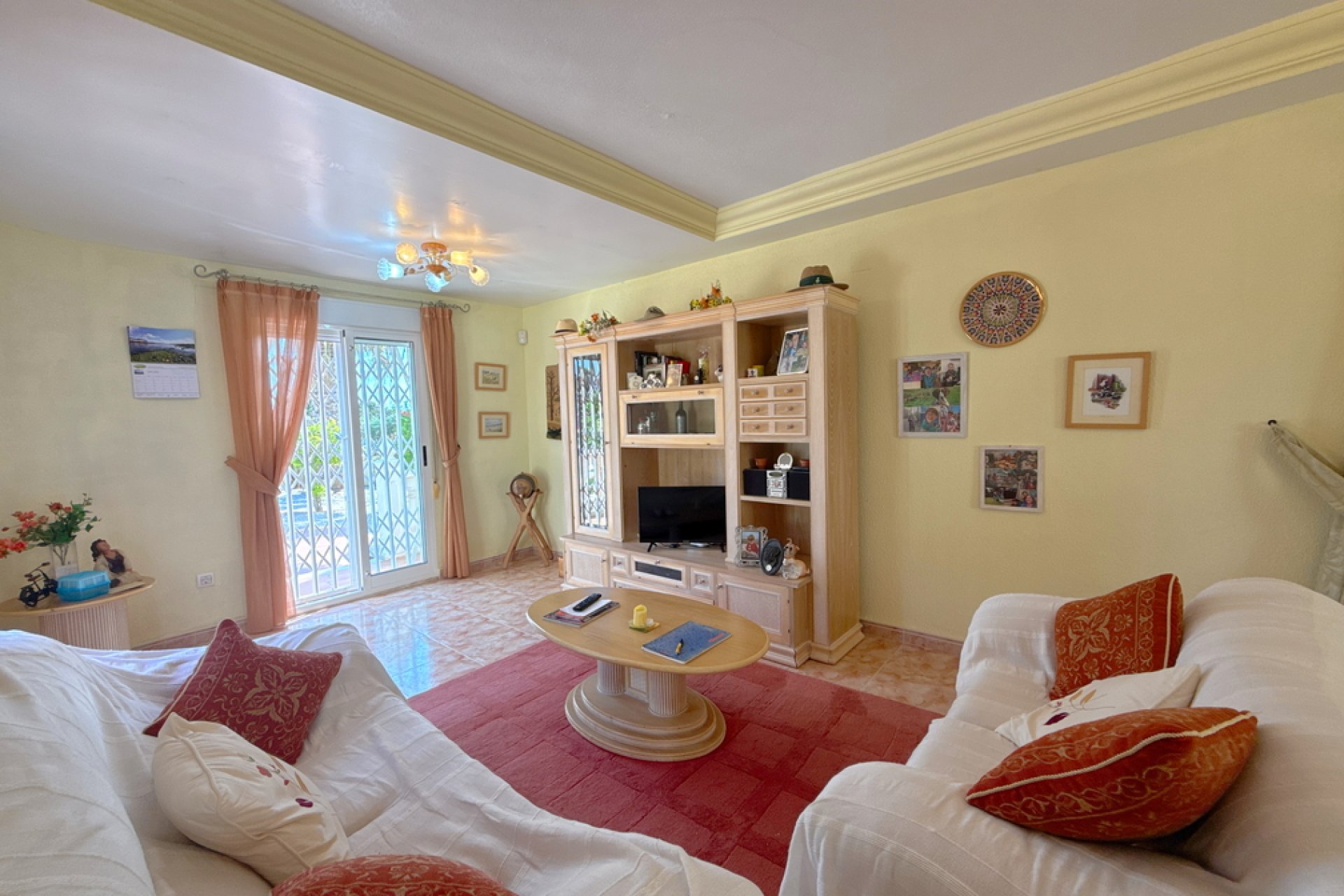 Resale - Villa -
Cabo Roig - Cabo Roig>La Regia
