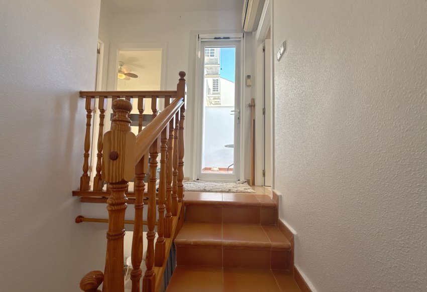 Resale - Villa -
Cabo Roig