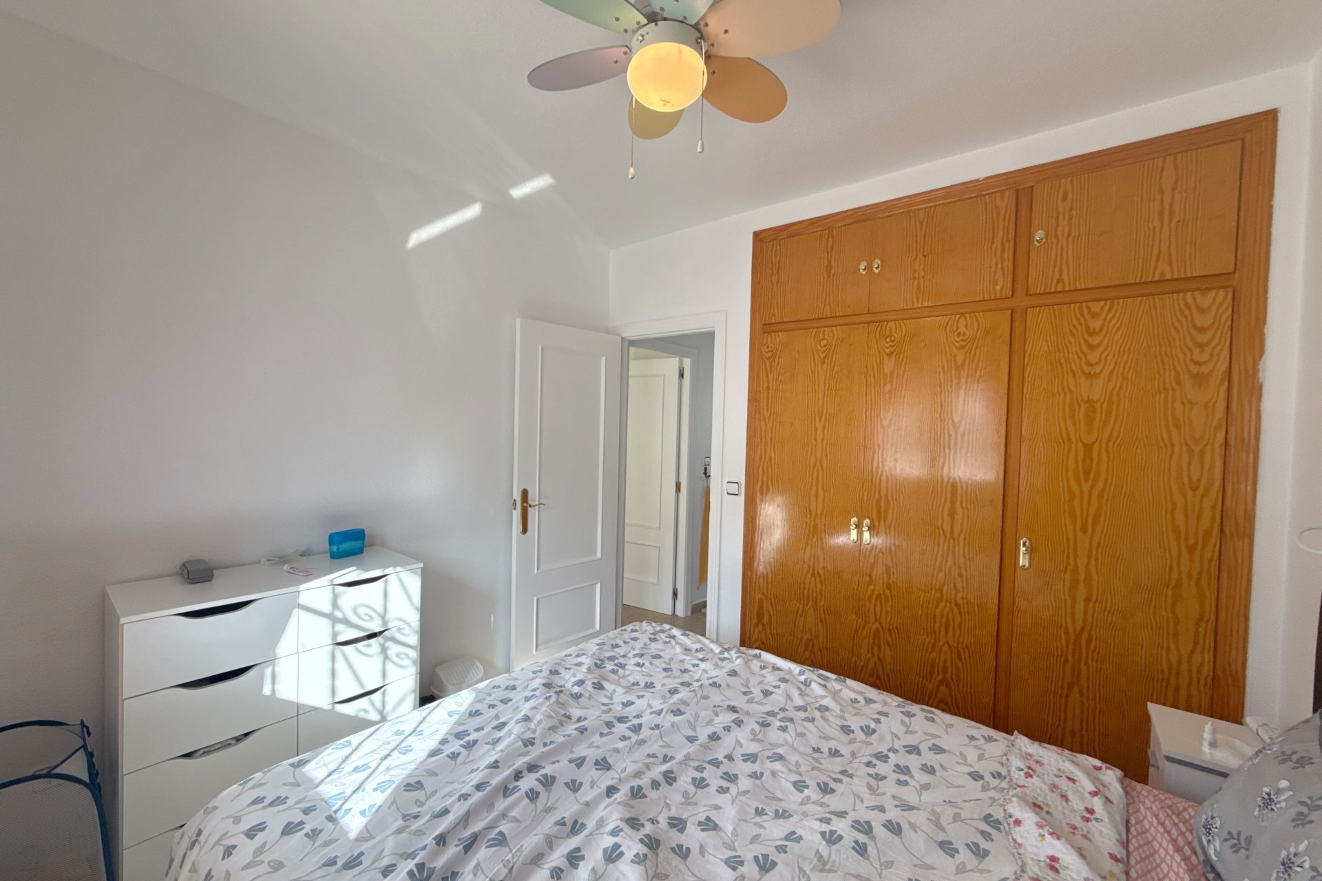 Resale - Villa -
Cabo Roig