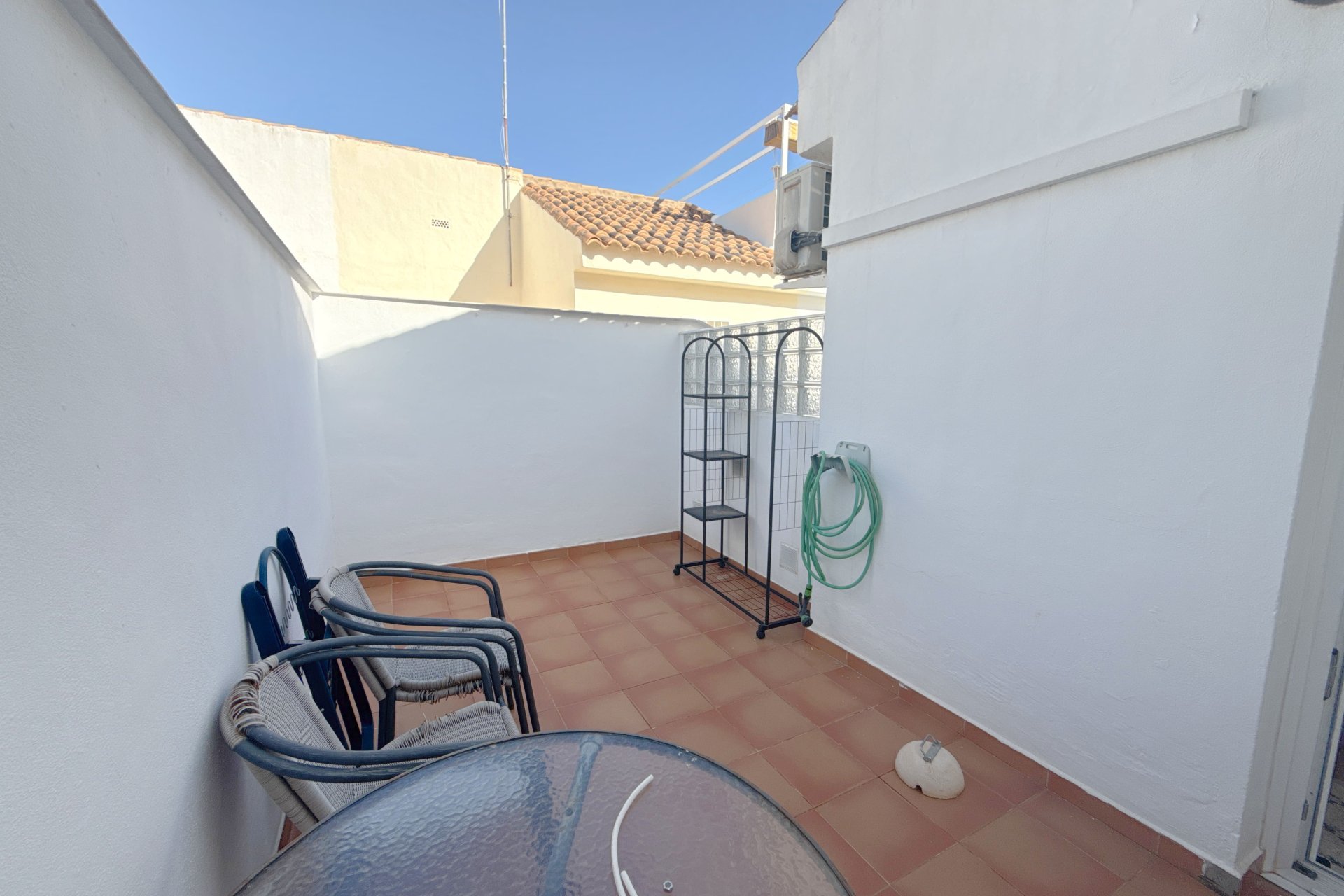 Resale - Villa -
Cabo Roig