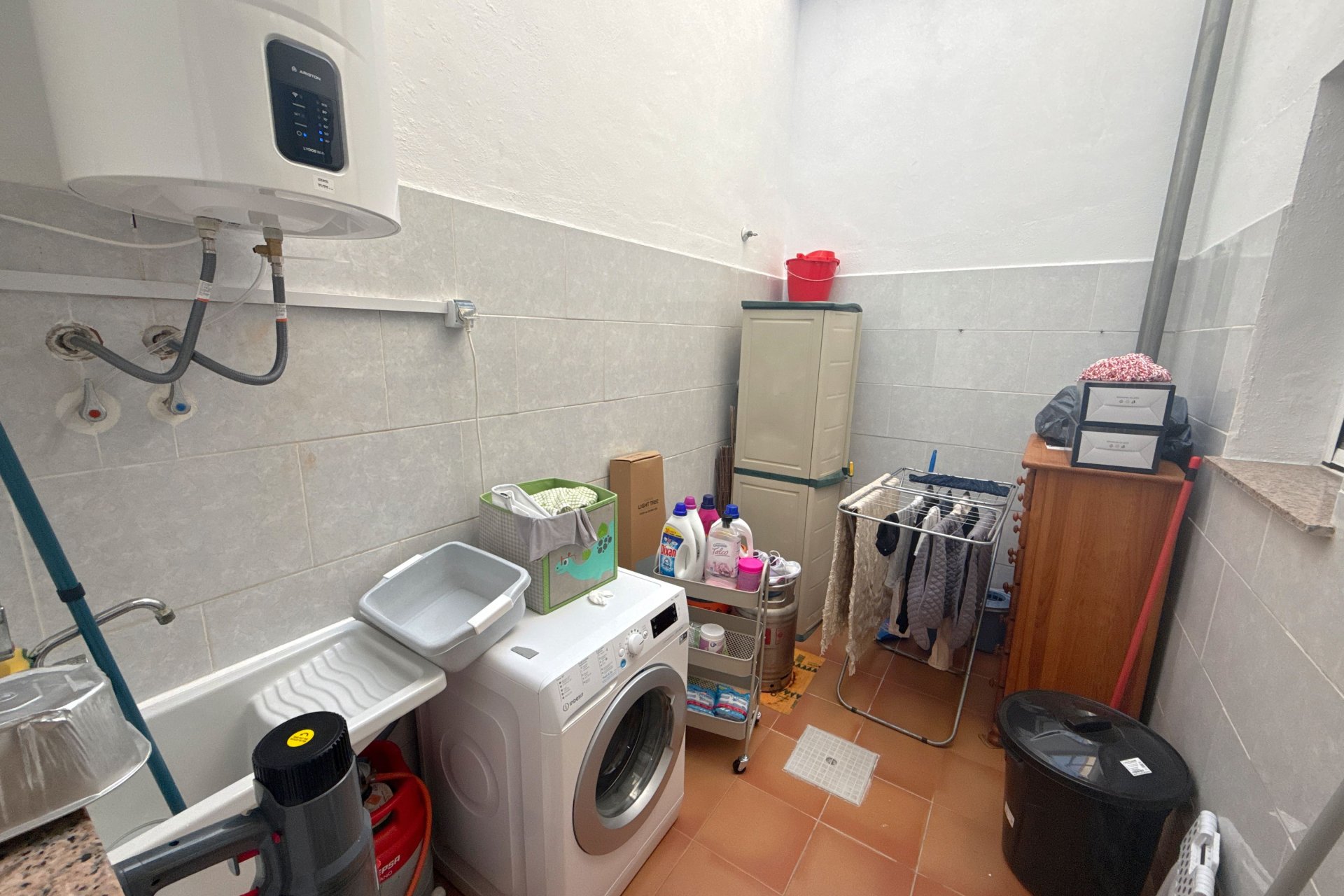 Resale - Villa -
Cabo Roig