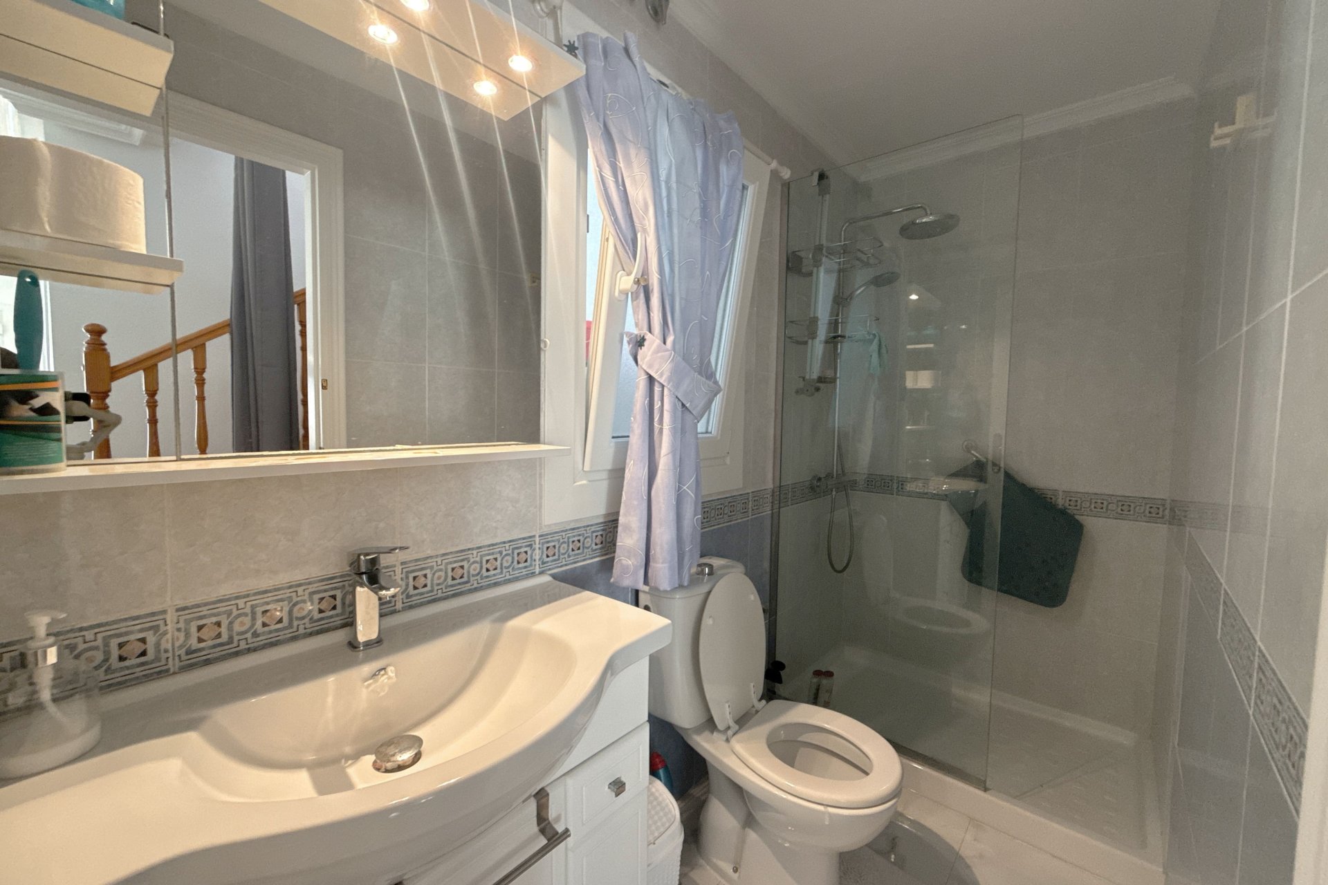 Resale - Villa -
Cabo Roig