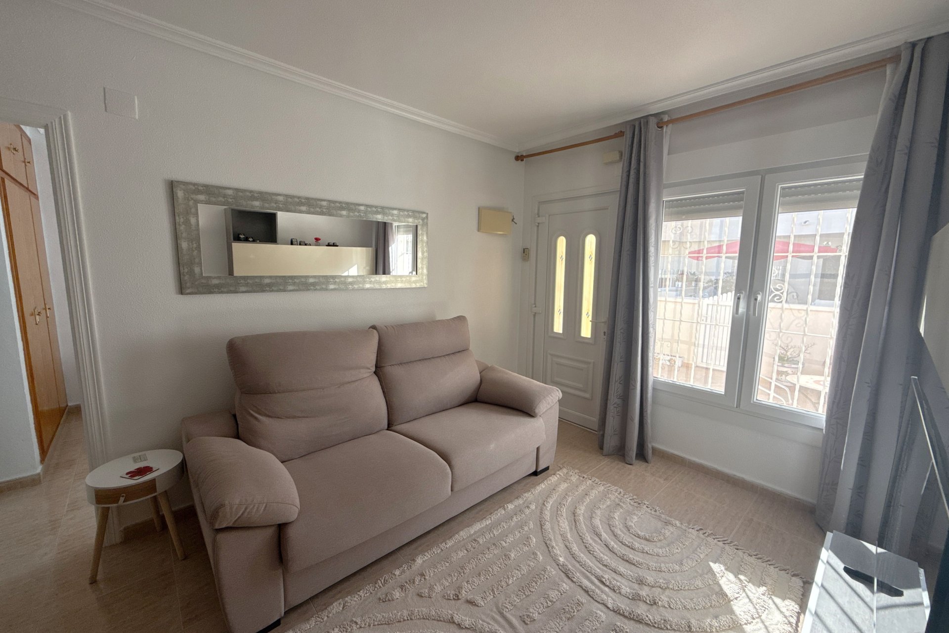 Resale - Villa -
Cabo Roig