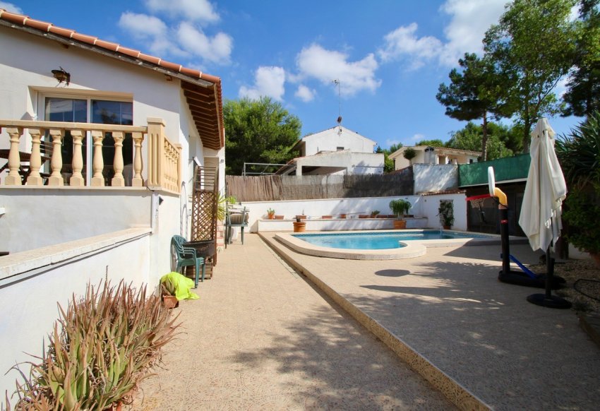 Resale - Villa -
Fortuna