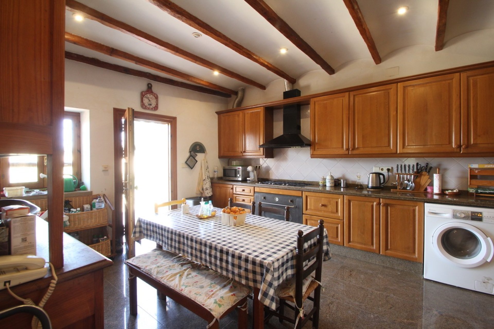 Resale - Villa -
Fortuna