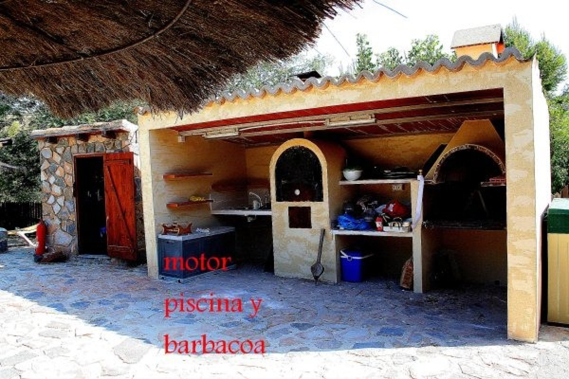 Resale - Villa -
Gea Y Truyols