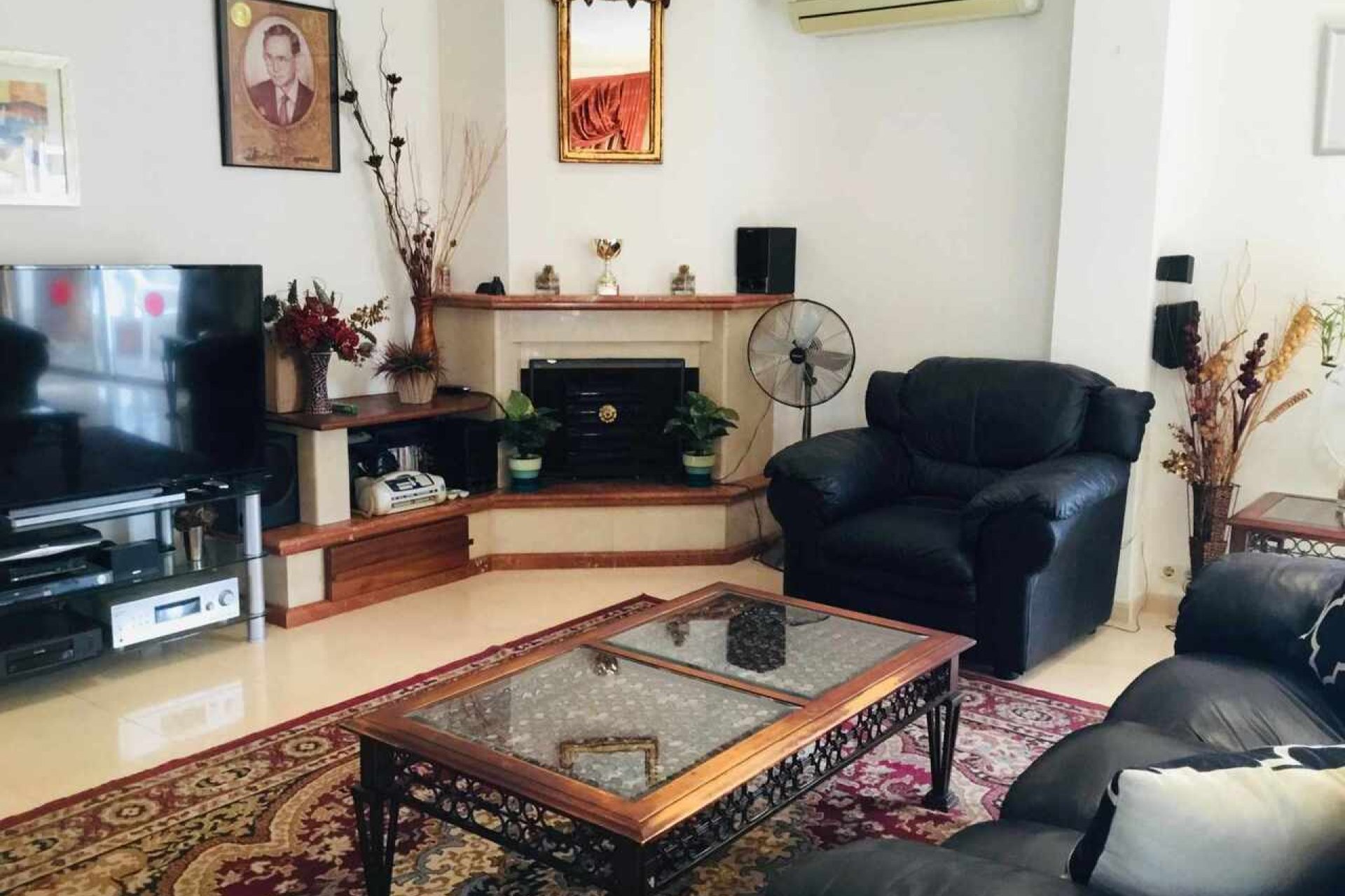 Resale - Villa -
La Murada