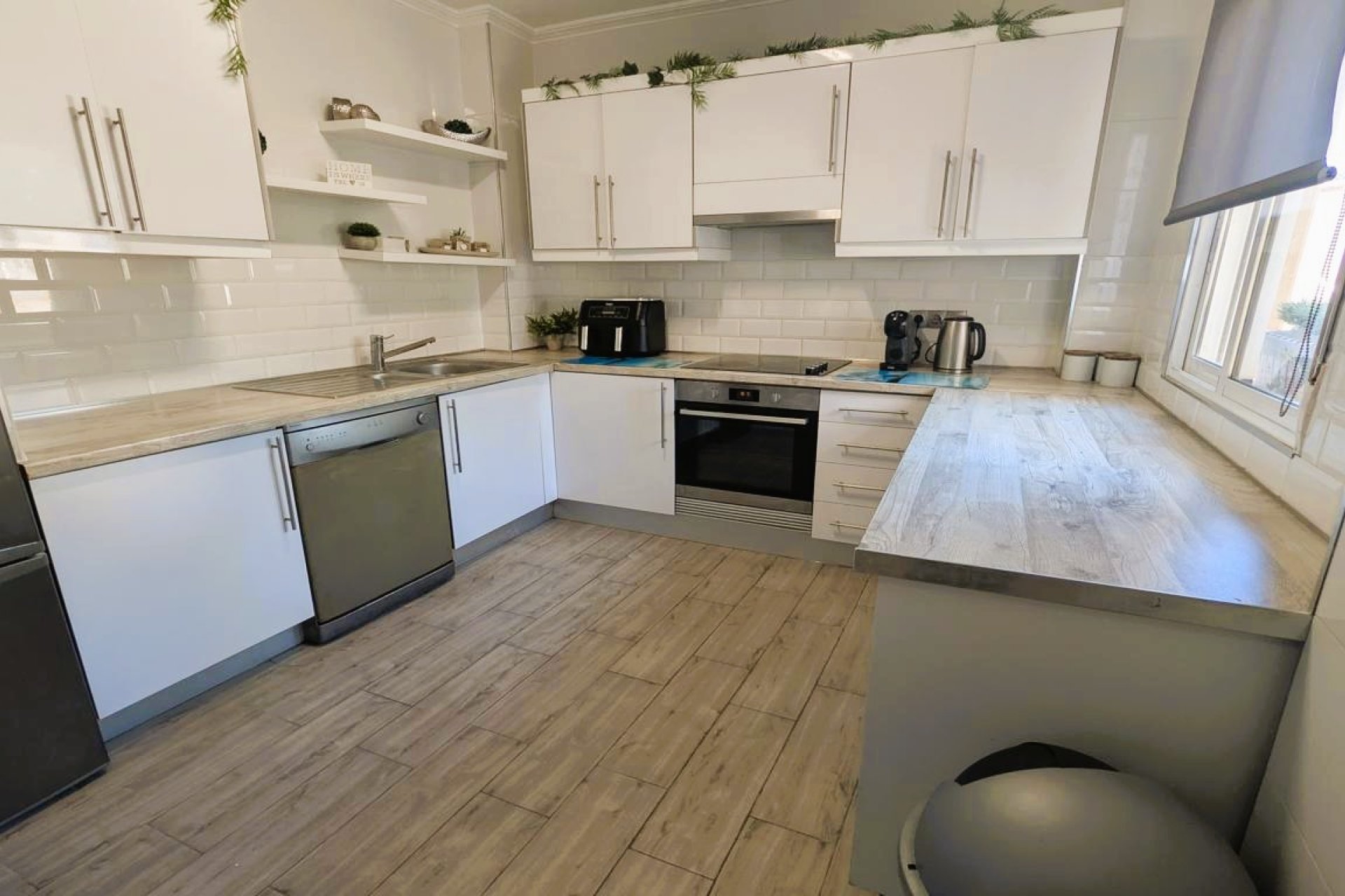 Resale - Villa -
La Zenia - Costa Blanca