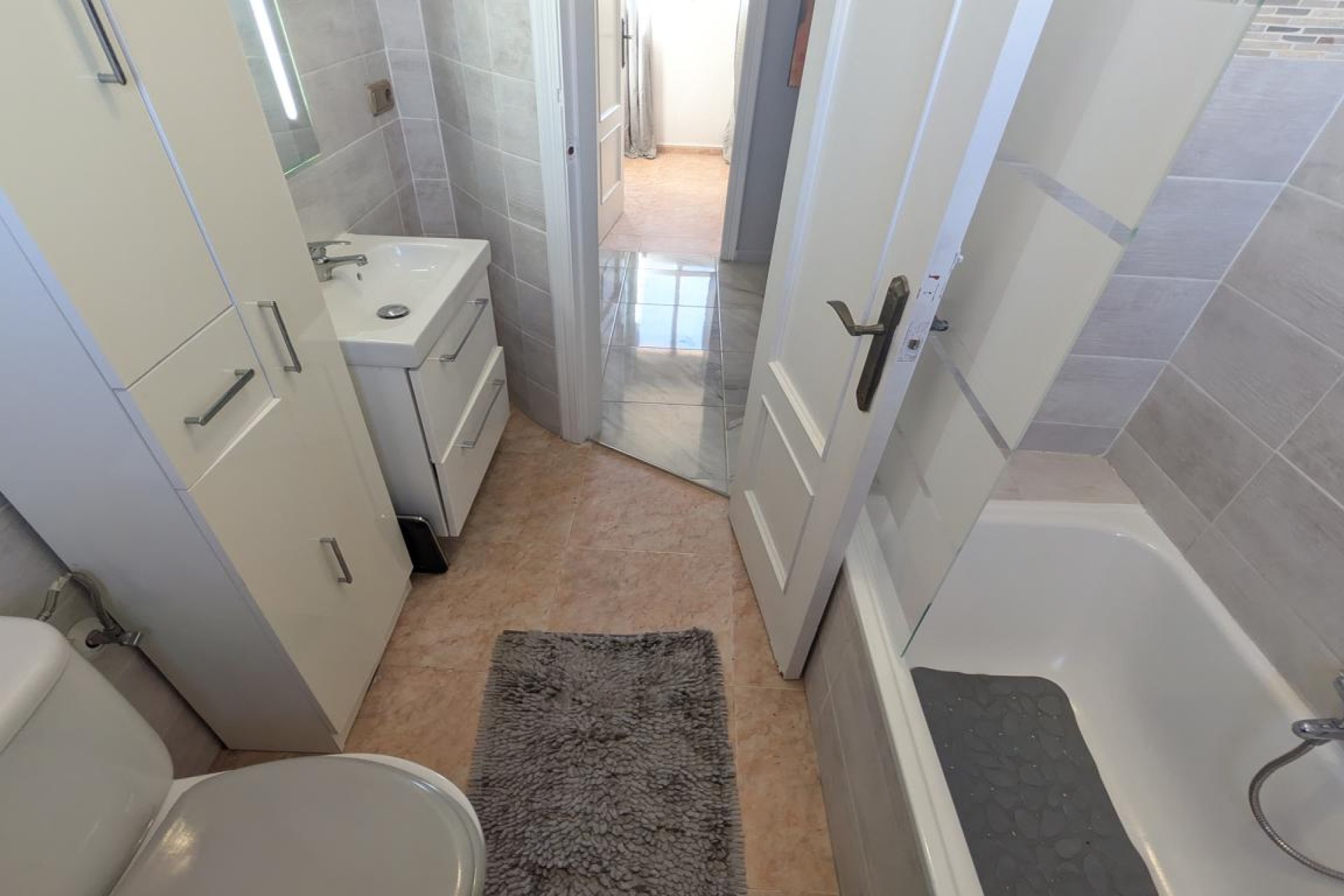 Resale - Villa -
La Zenia - Costa Blanca