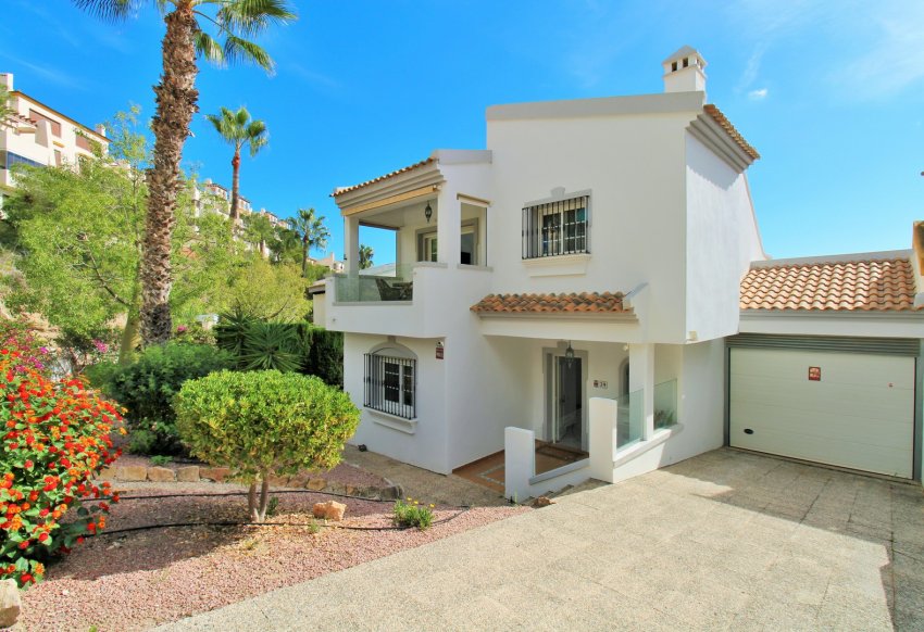 Resale - Villa -
Las Ramblas