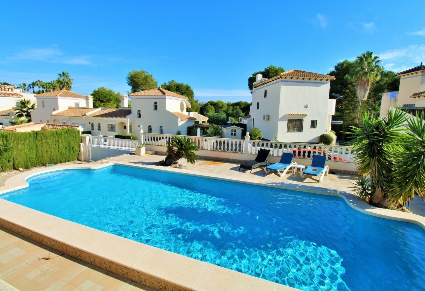 Resale - Villa -
Las Ramblas