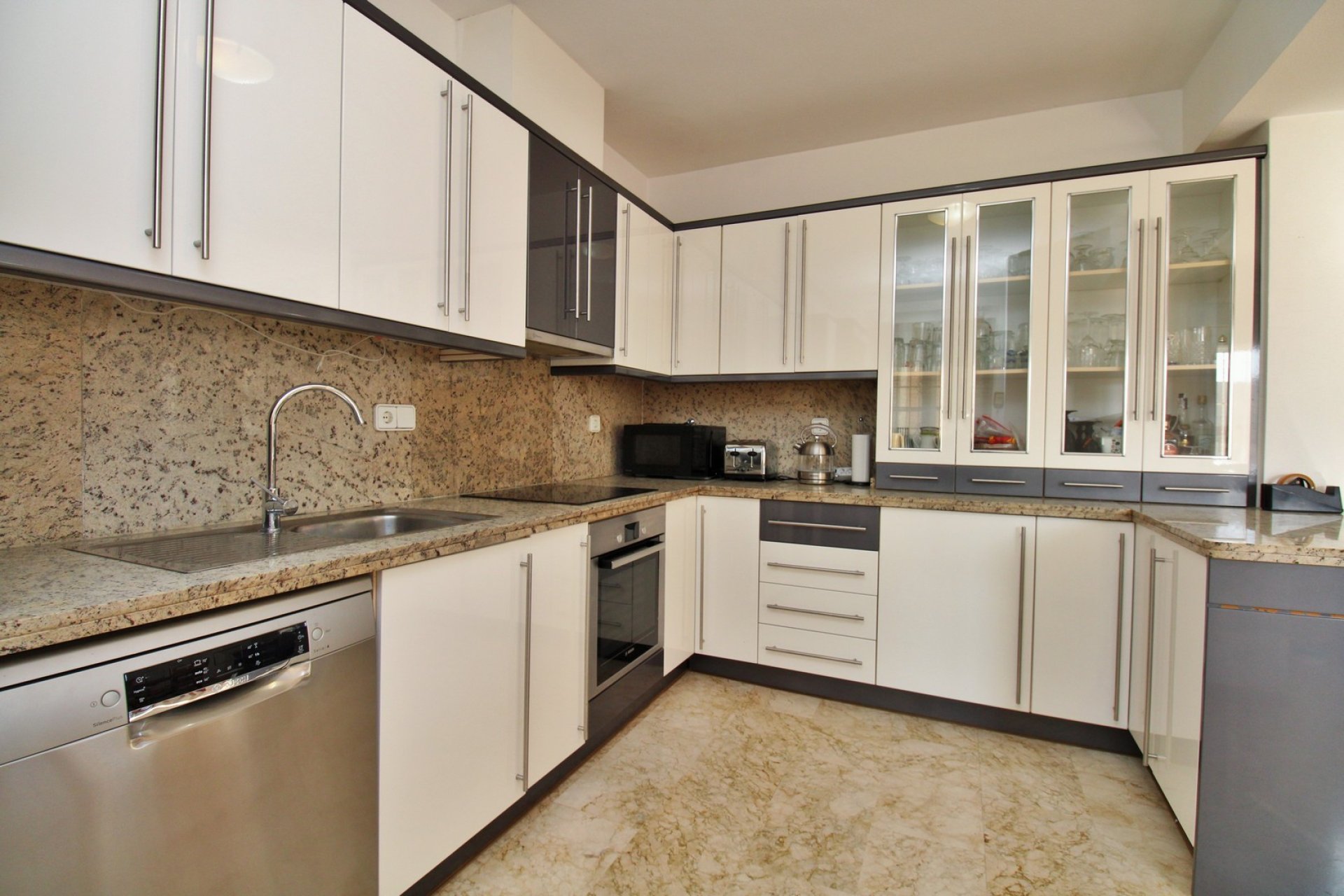 Resale - Villa -
Las Ramblas