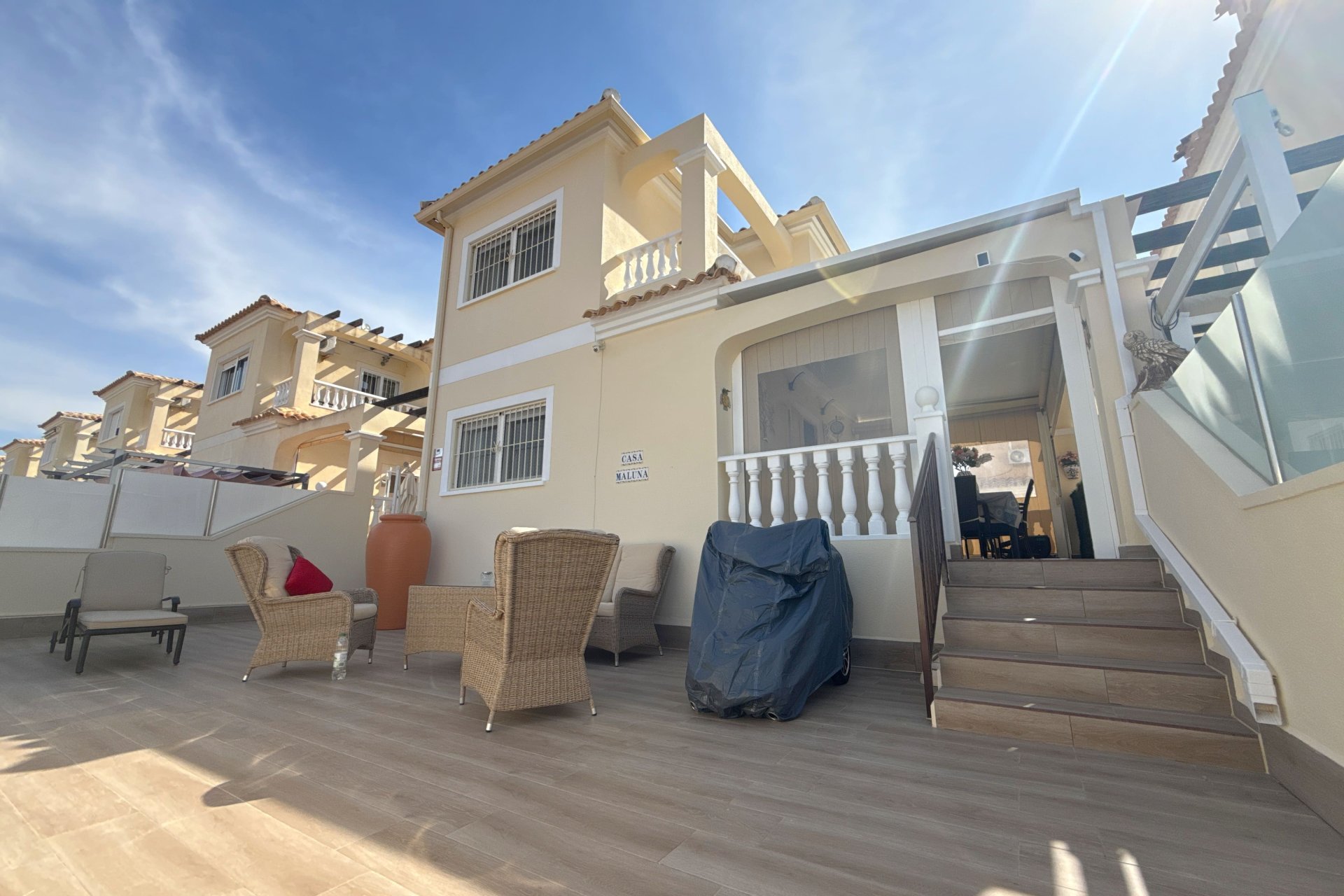 Resale - Villa -
Lomas de Cabo Roig