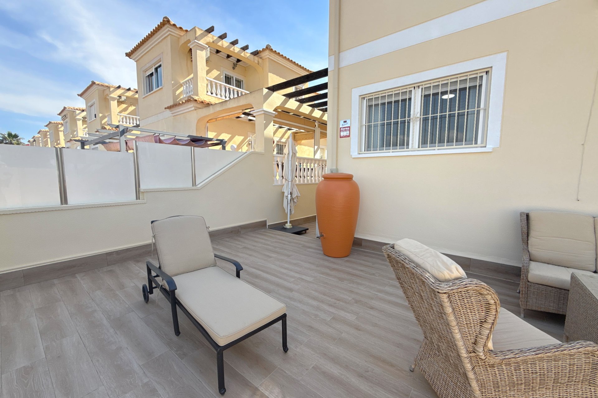 Resale - Villa -
Lomas de Cabo Roig