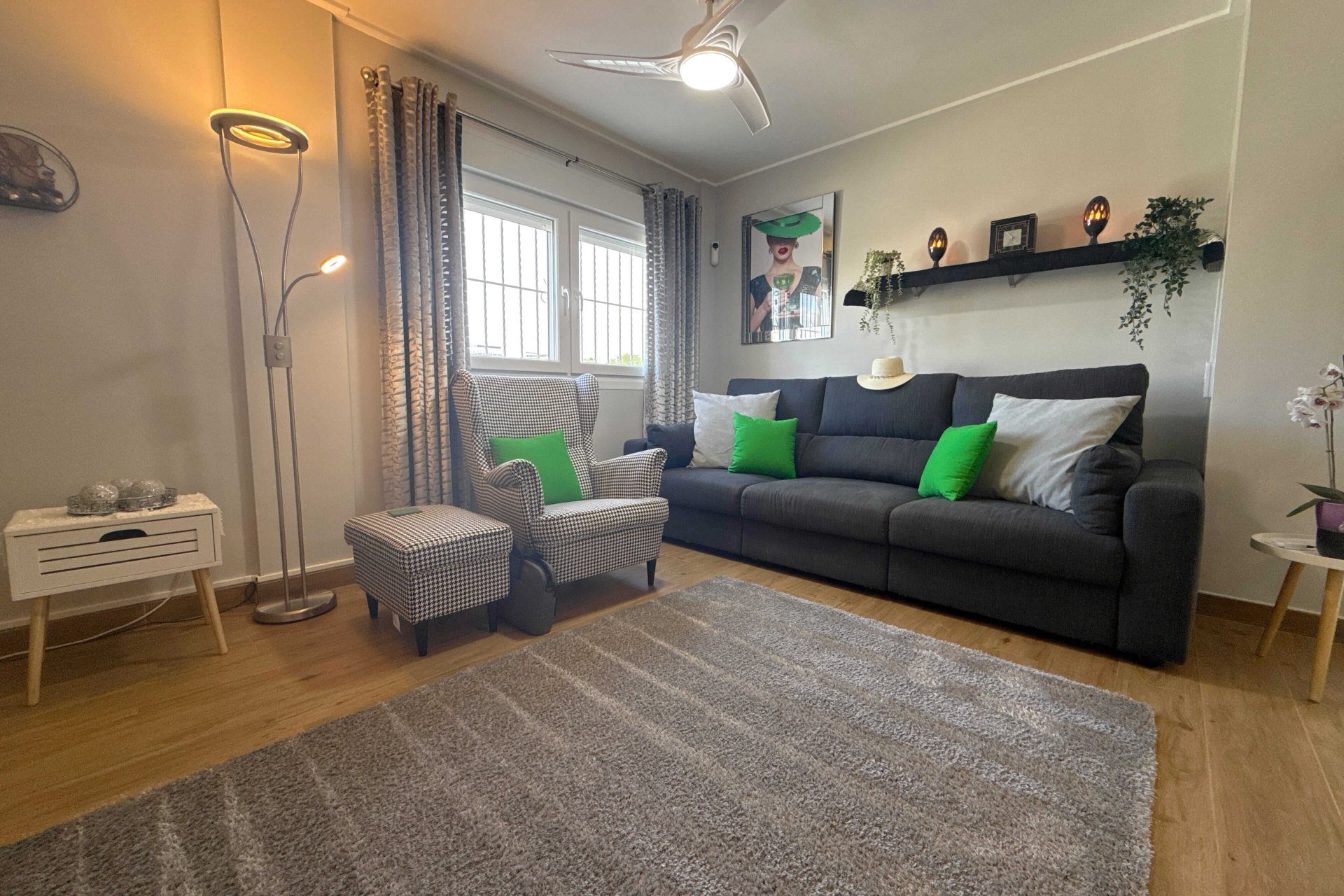 Resale - Villa -
Lomas de Cabo Roig