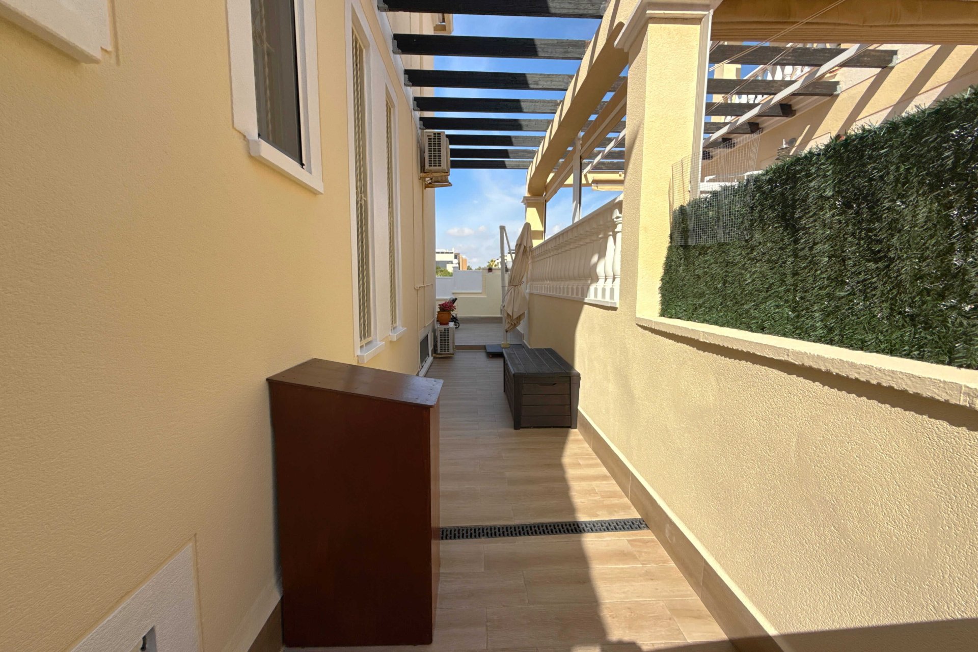 Resale - Villa -
Lomas de Cabo Roig