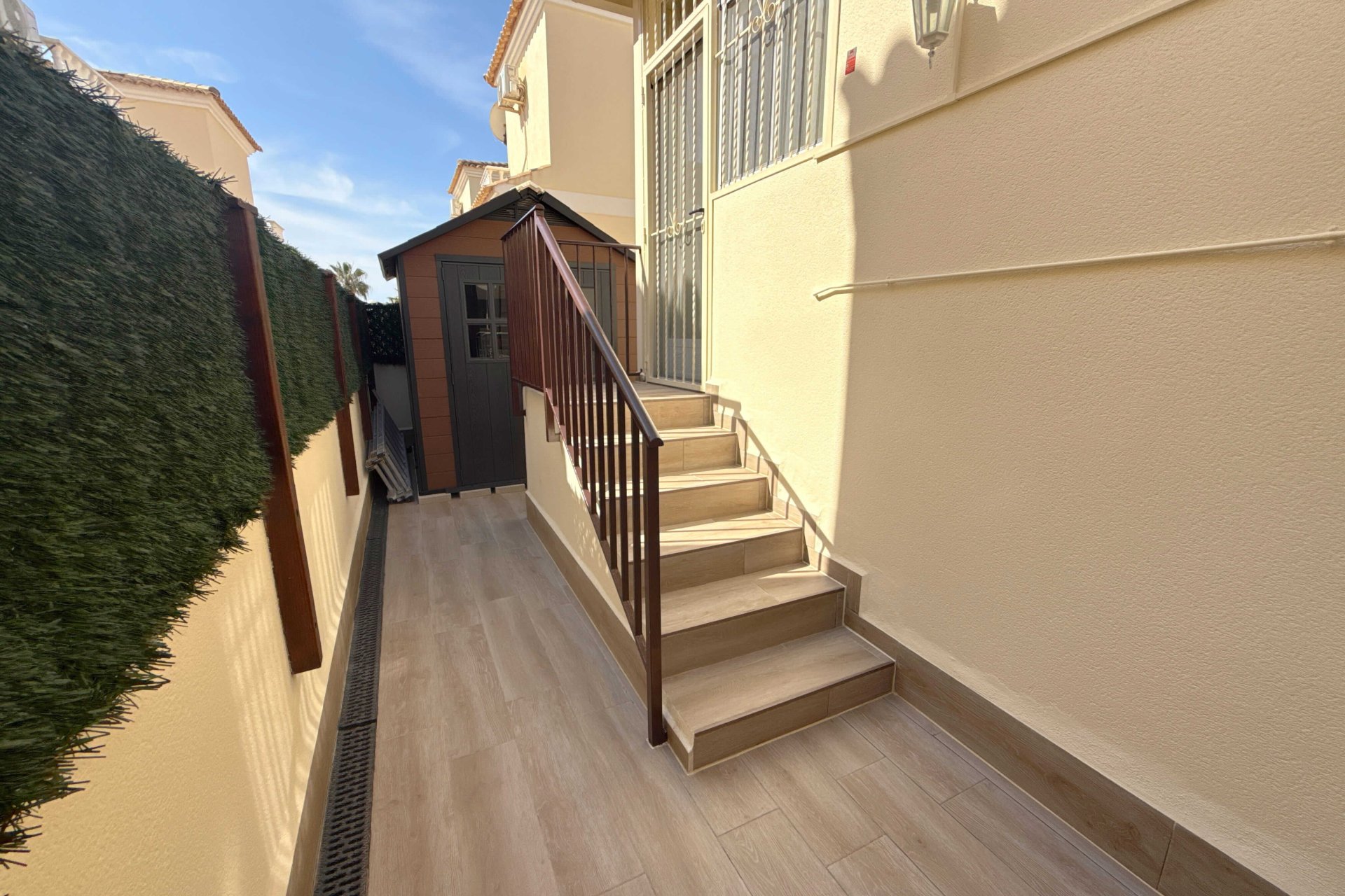 Resale - Villa -
Lomas de Cabo Roig