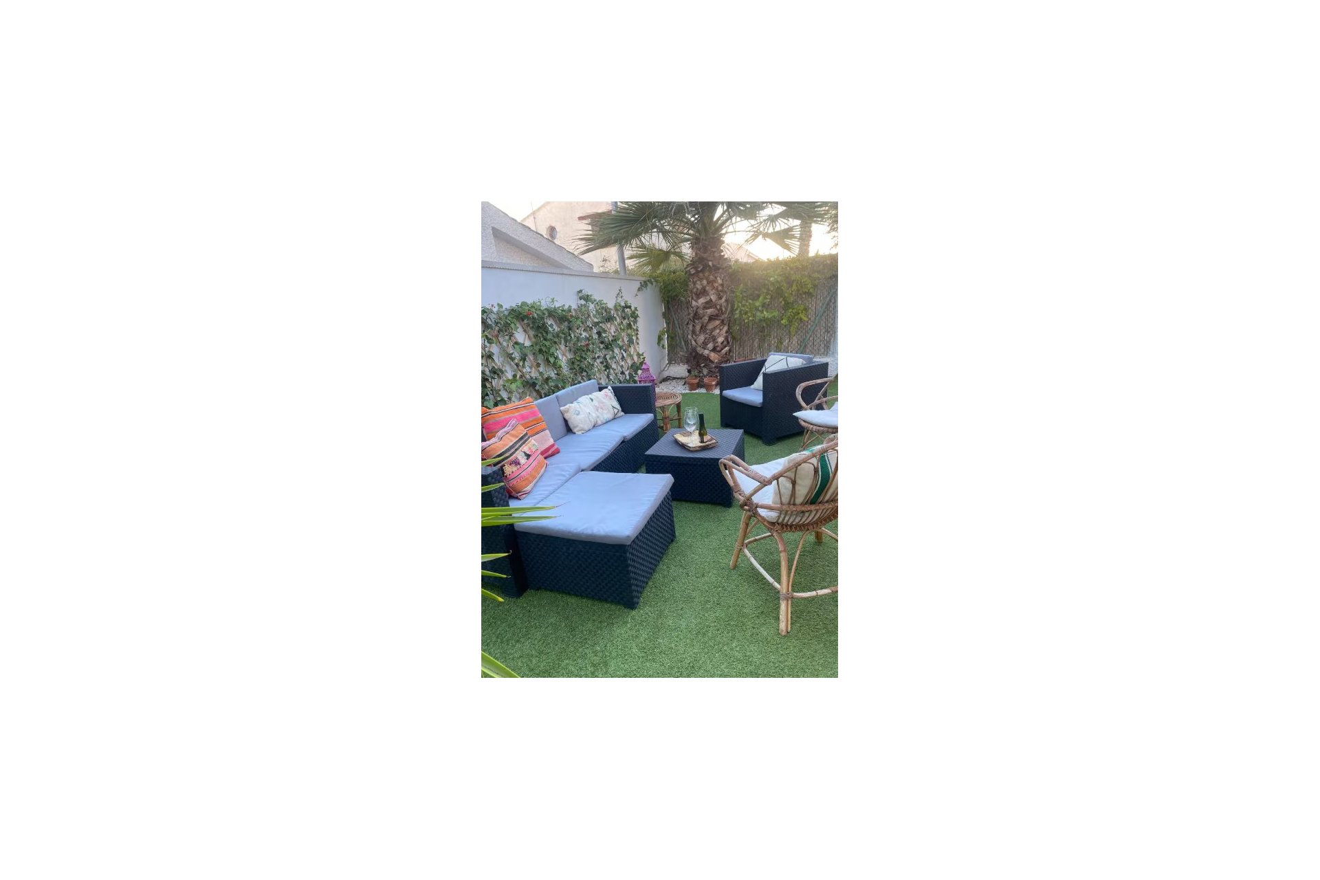 Resale - Villa -
Orihuela Costa - Campoamor
