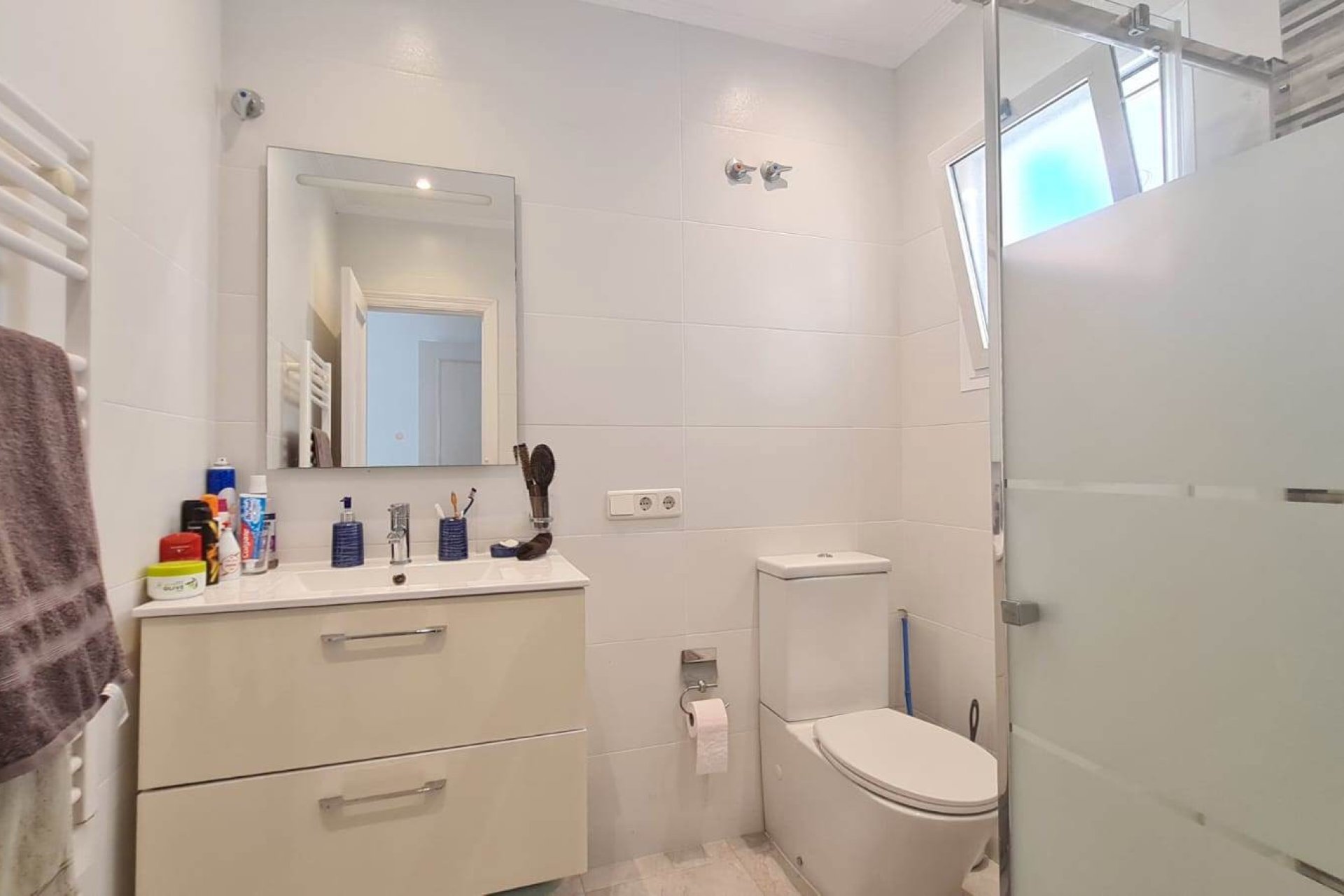 Resale - Villa -
Orihuela Costa - La Florida