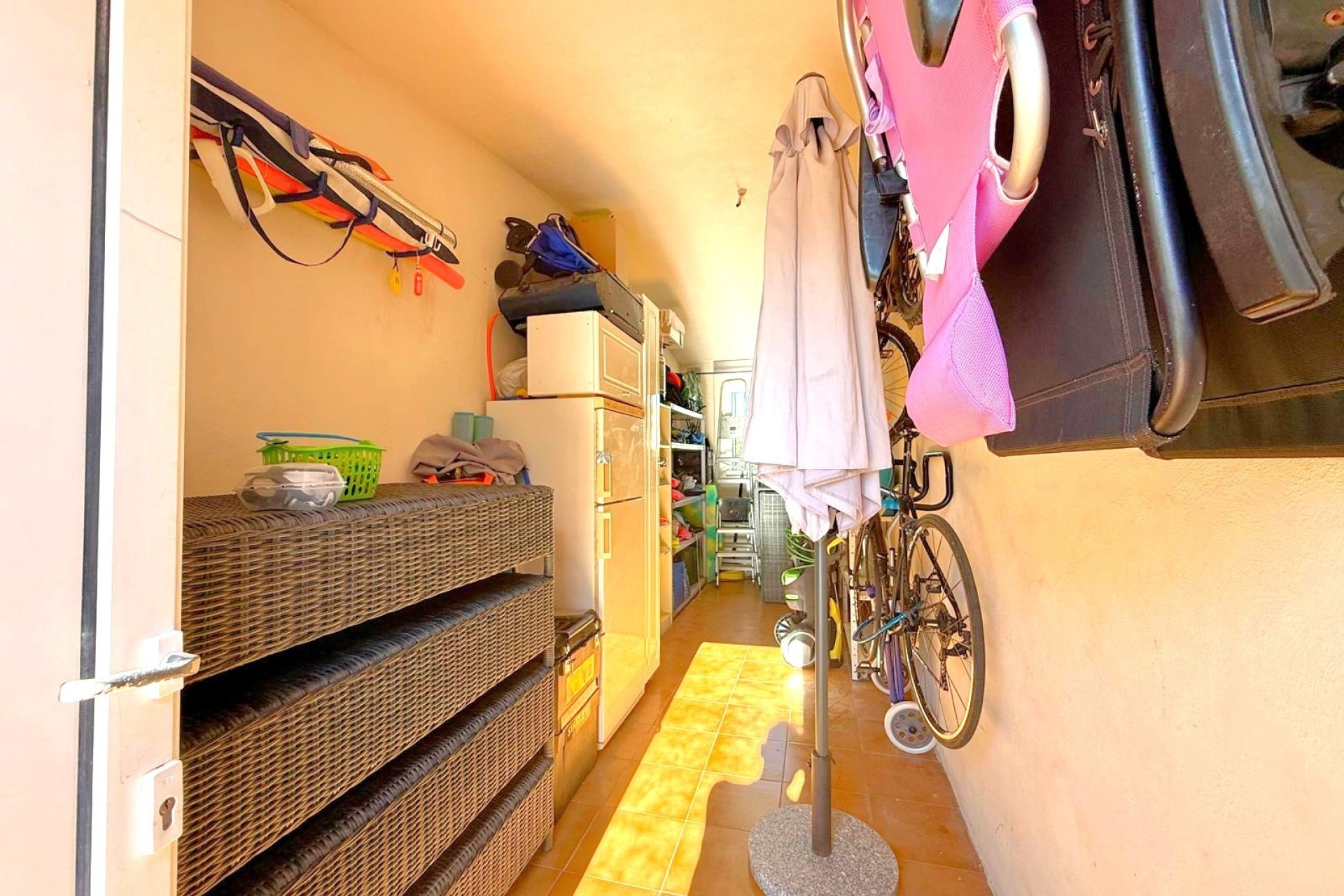 Resale - Villa -
Orihuela Costa - Los Dolses