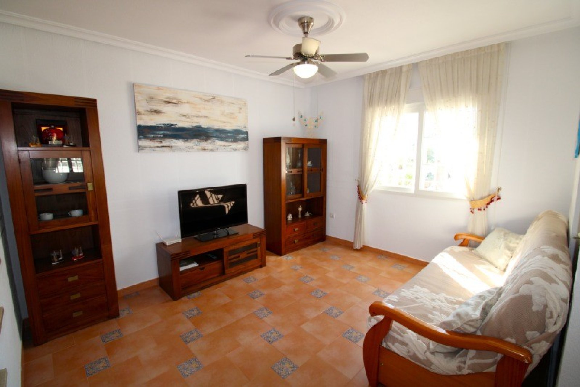 Resale - Villa -
Orihuela Costa - Los Dolses