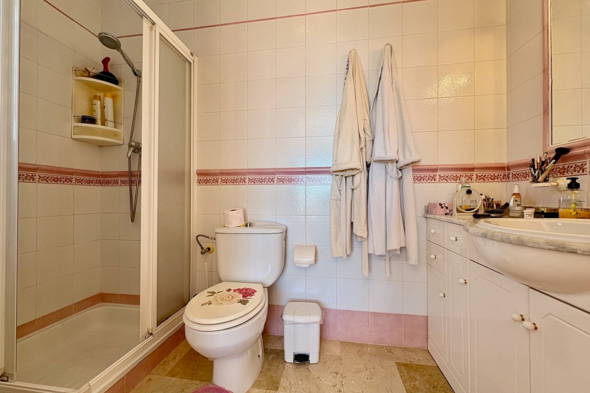 Resale - Villa -
Orihuela Costa - Villamartín