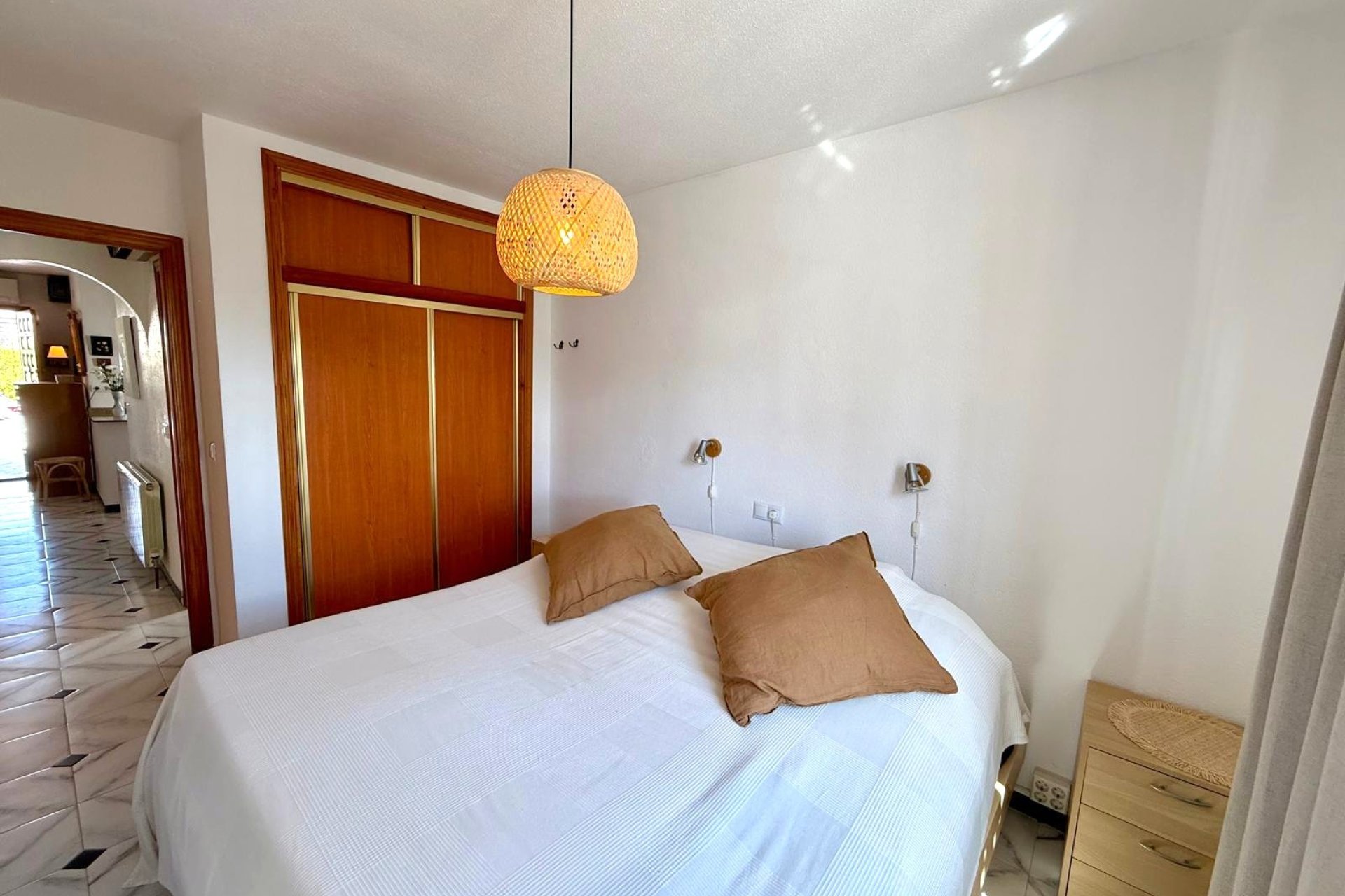 Resale - Villa -
Orihuela Costa - Villamartín