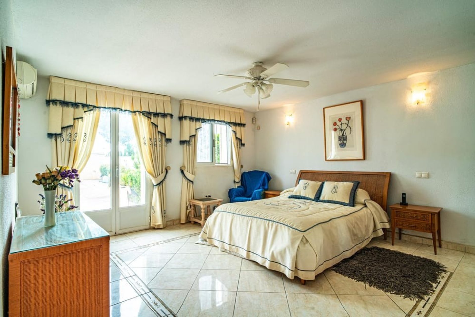Resale - Villa -
Orihuela Costa - Villamartín