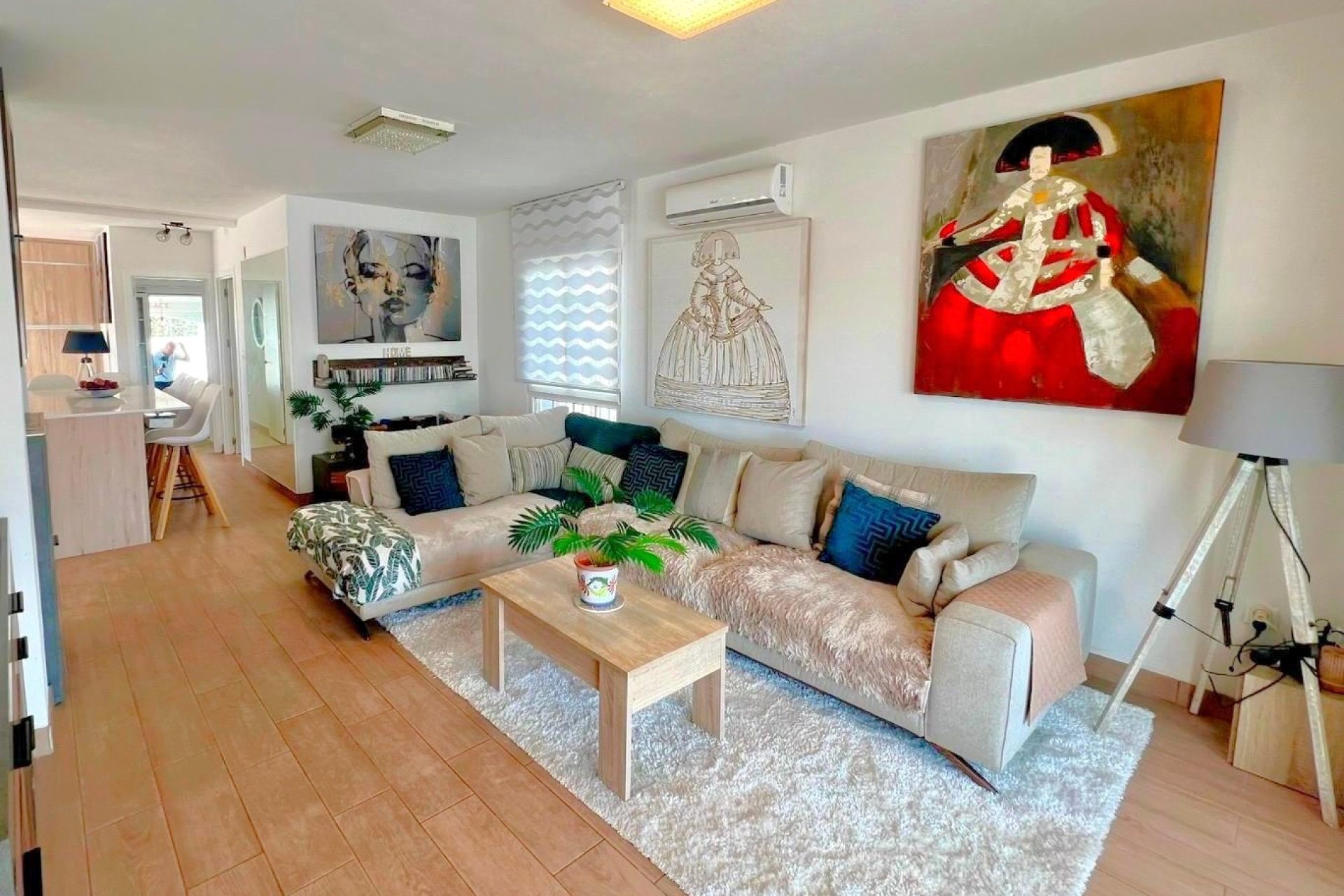 Resale - Villa -
Orihuela Costa - Villamartín