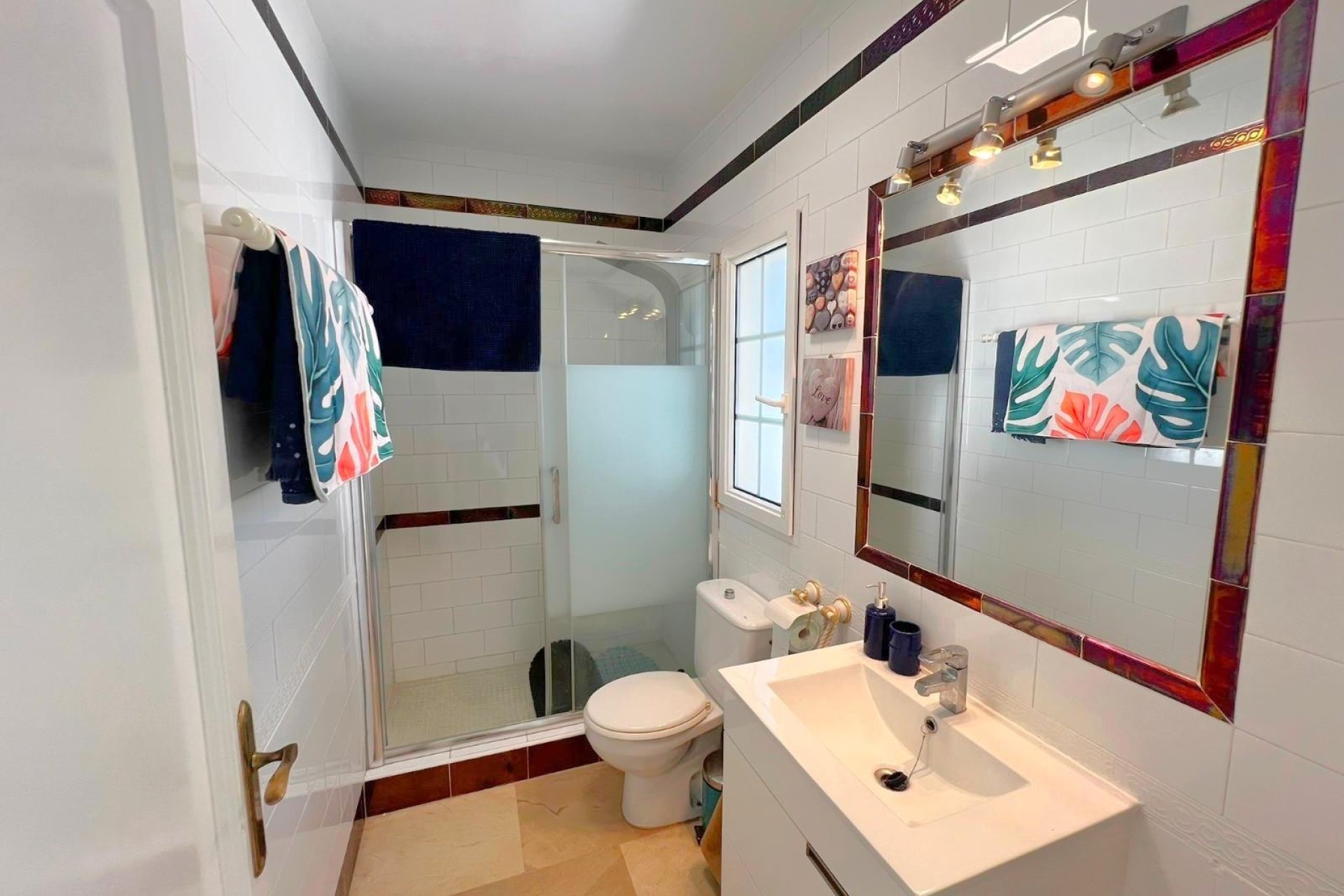 Resale - Villa -
Orihuela Costa - Villamartín