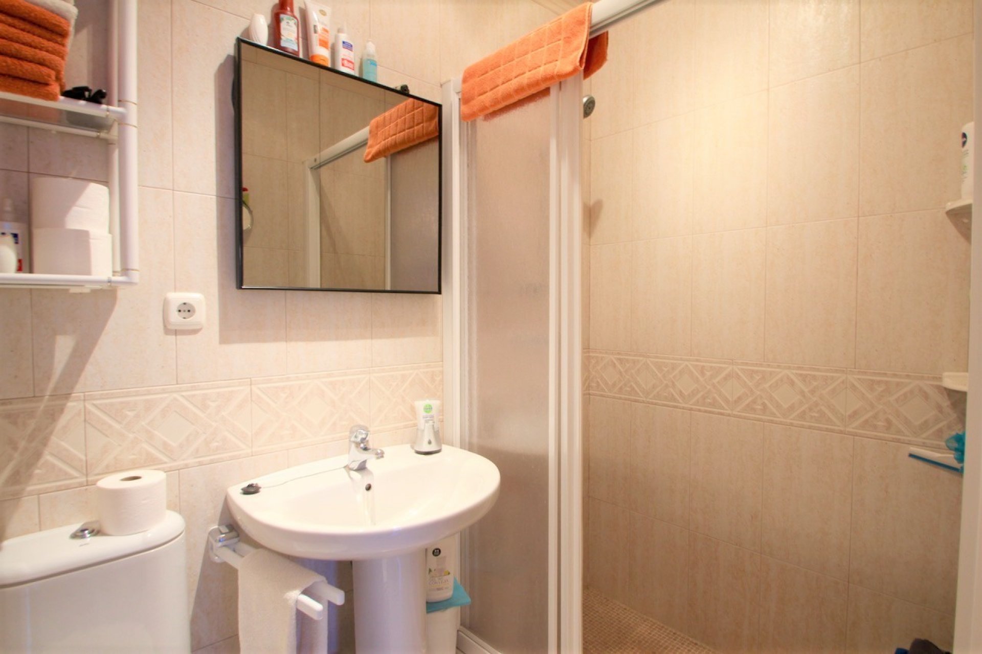 Resale - Villa -
Orihuela Costa - Villamartín