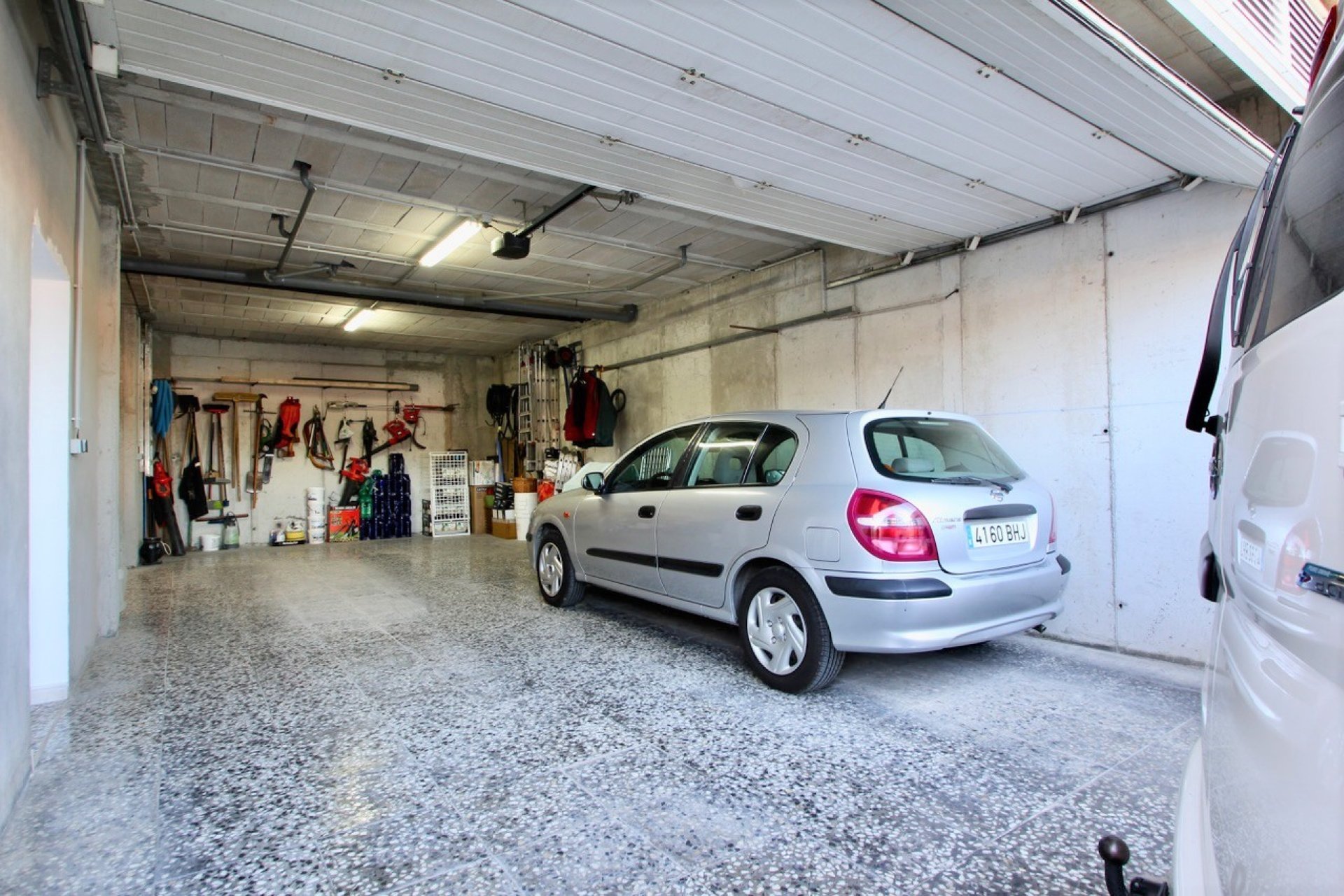 Resale - Villa -
Orihuela Costa - Villamartín