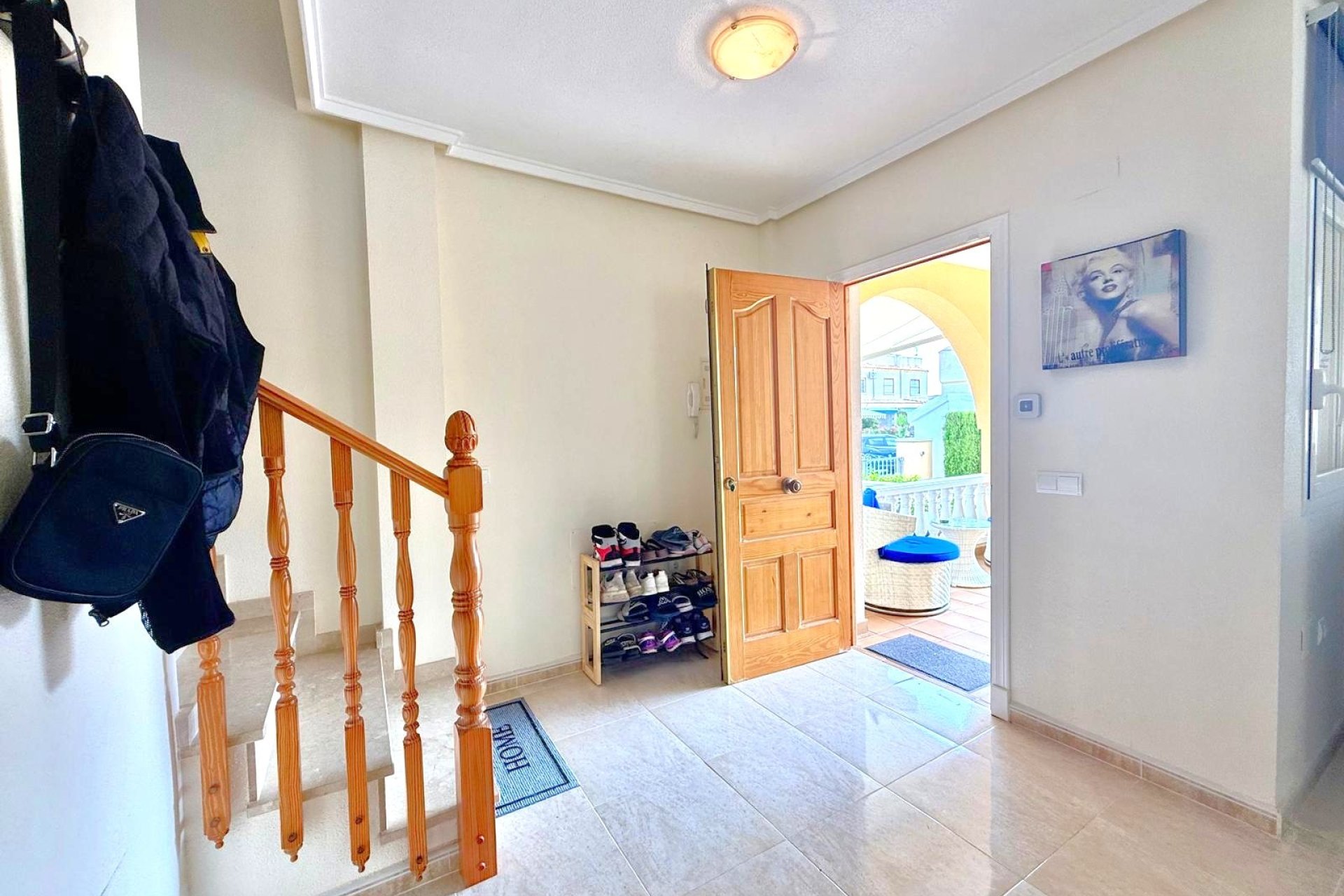 Resale - Villa -
Orihuela Costa - Villamartín