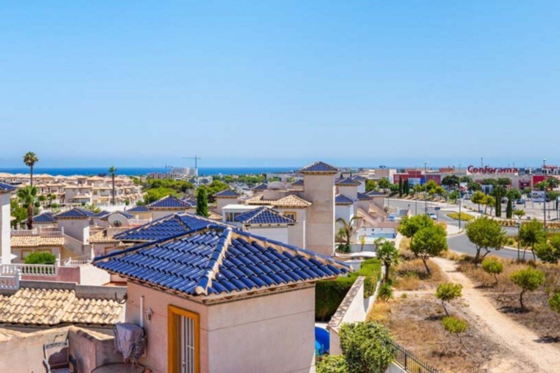 Resale - Villa -
Playa Flamenca - Play Flamenca