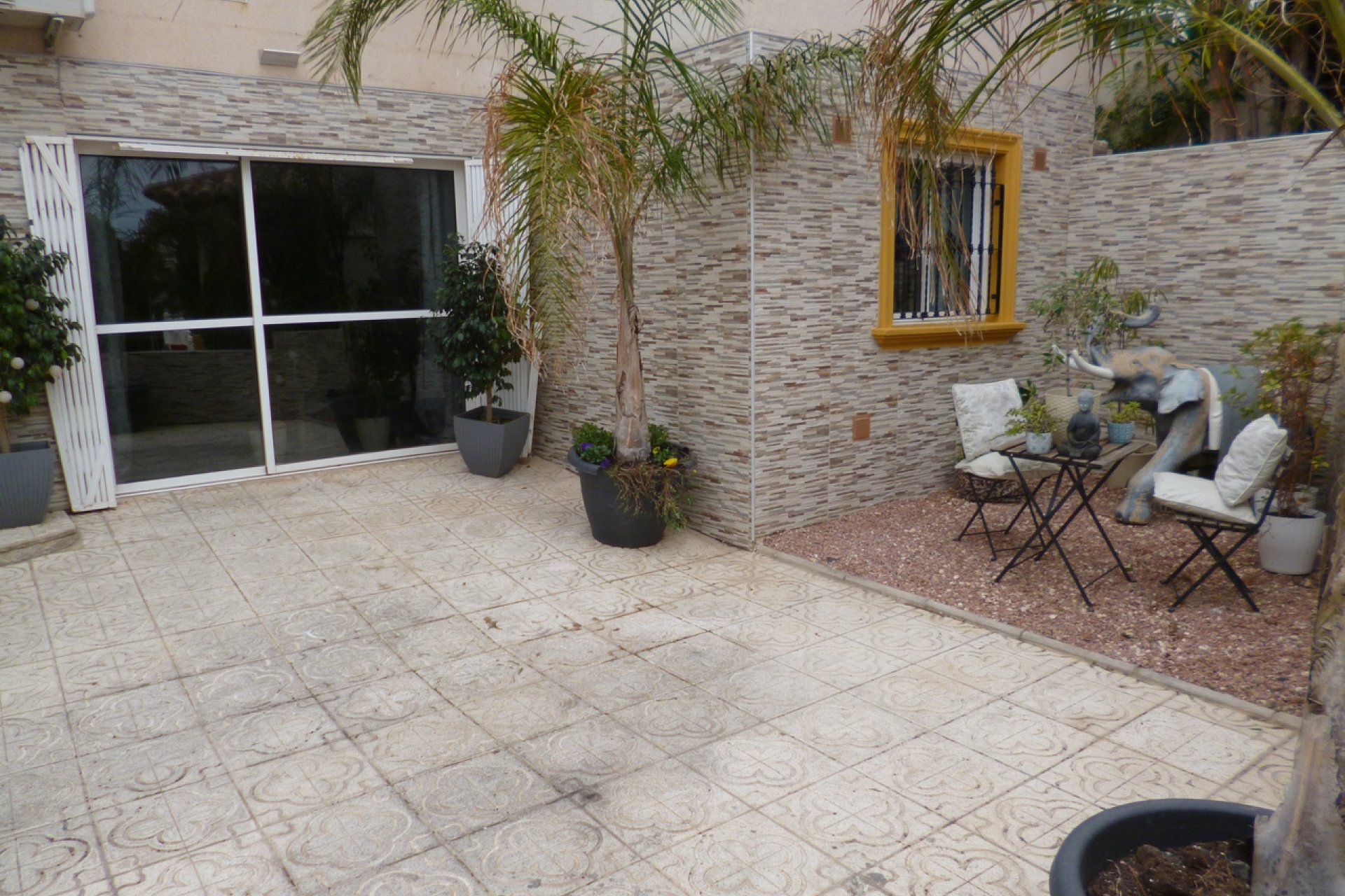 Resale - Villa -
Playa Flamenca - Play Flamenca