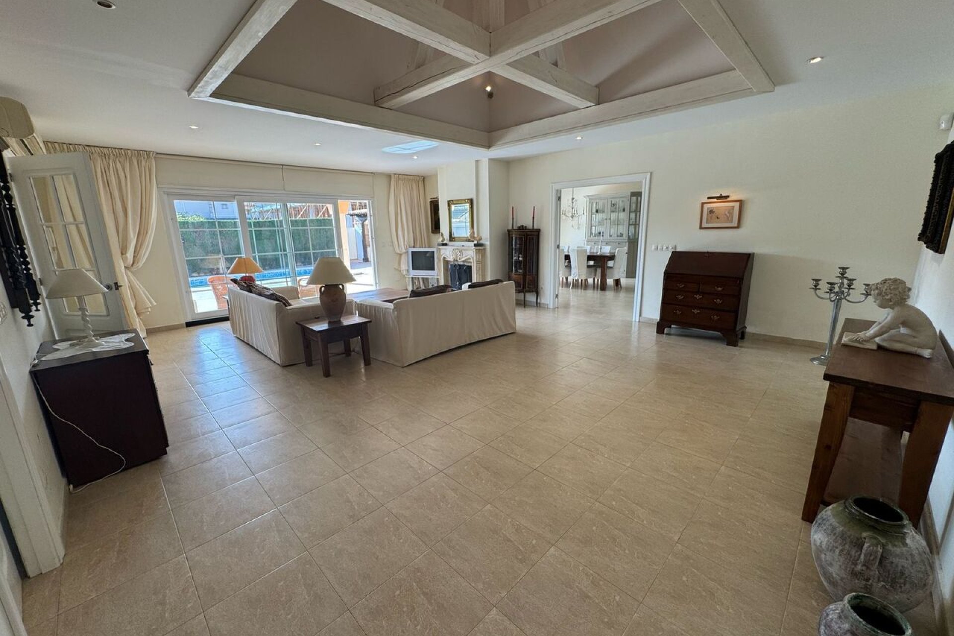 Resale - Villa -
Playa Flamenca - Play Flamenca