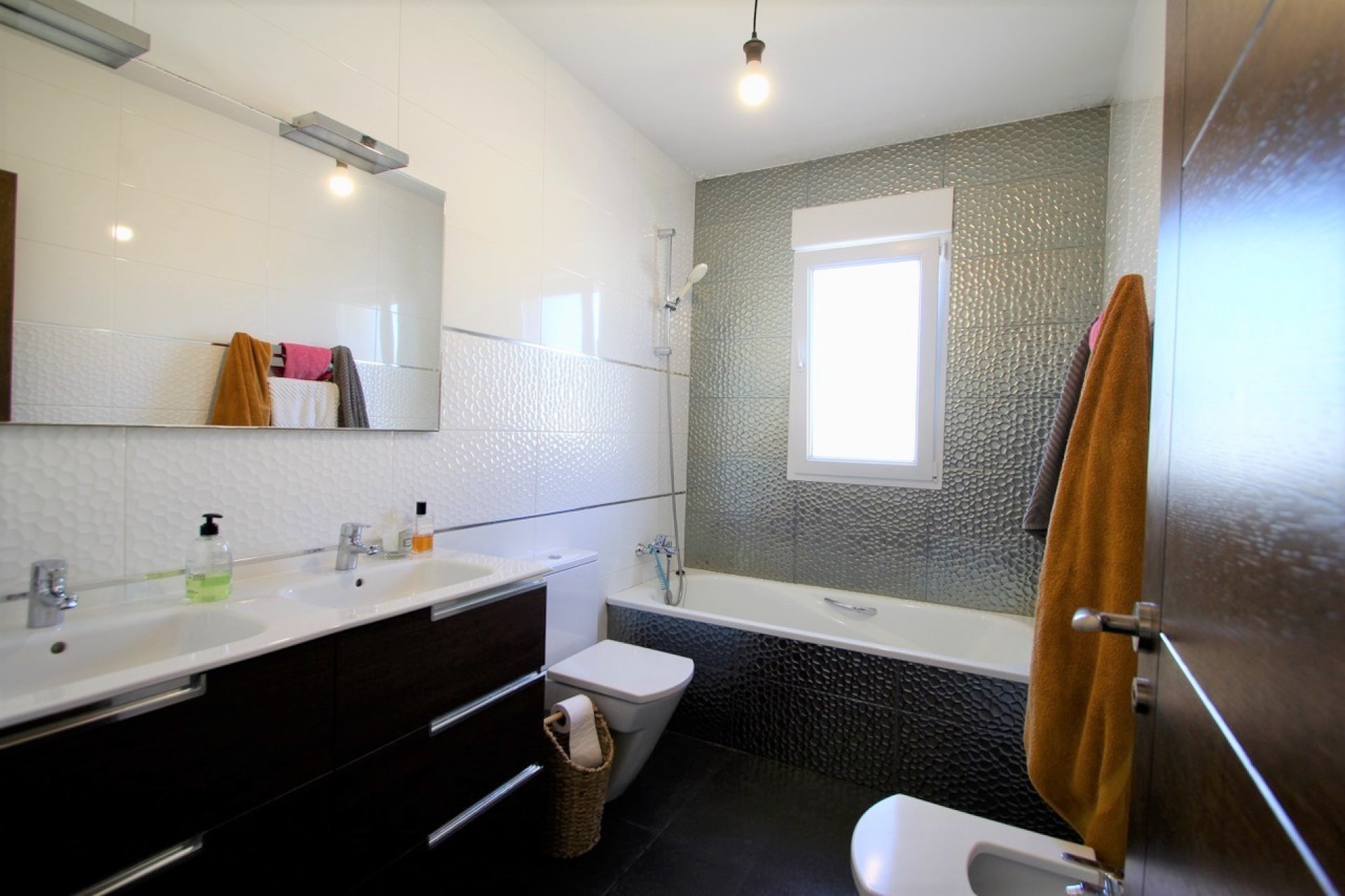 Resale - Villa -
Rojales - Ciudad Quesada