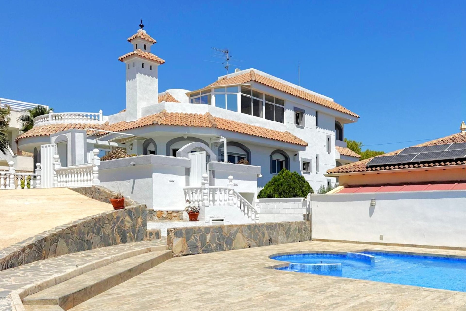Resale - Villa -
San Miguel de Salinas - Blue Lagoon
