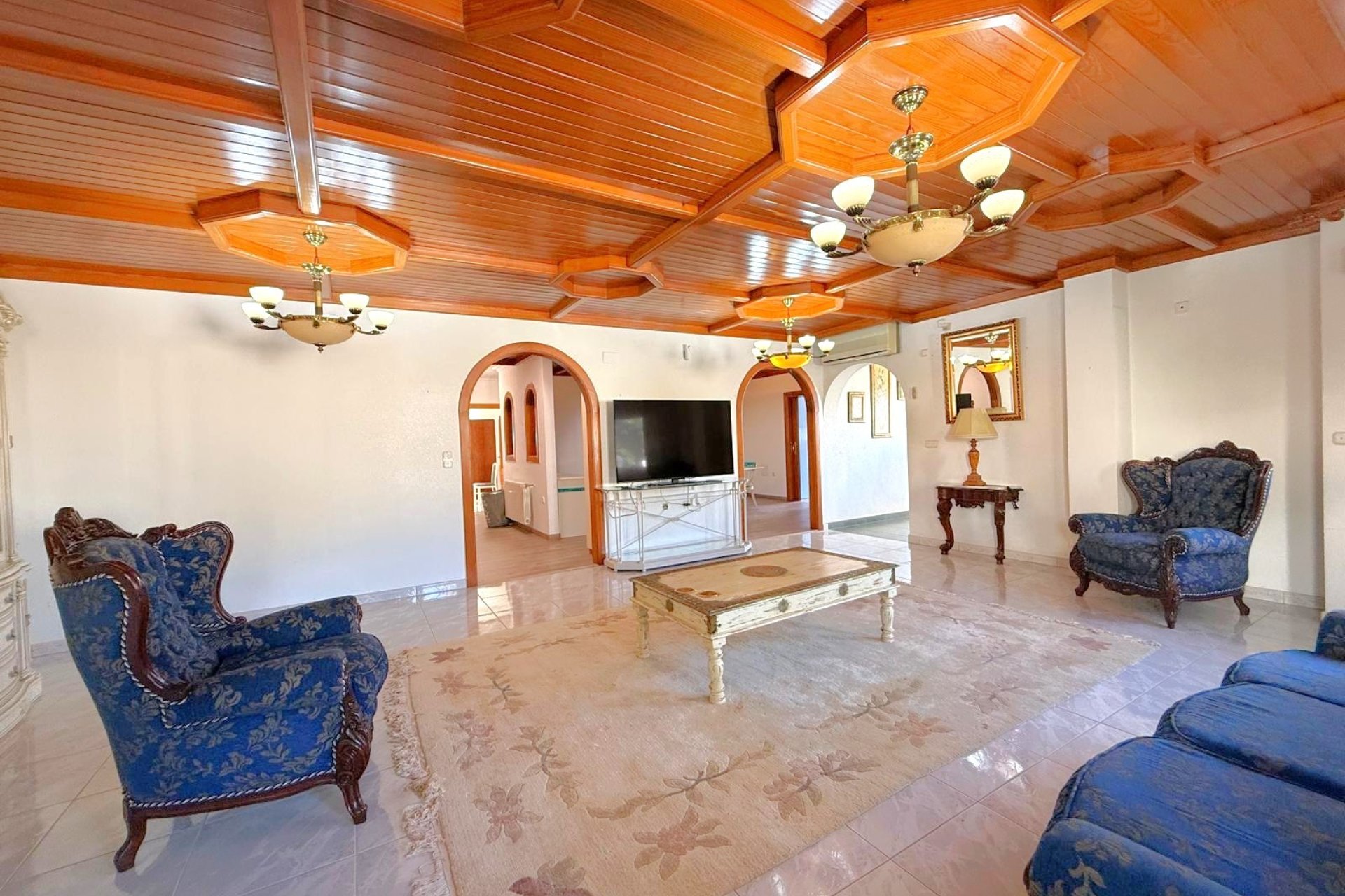 Resale - Villa -
San Miguel de Salinas - Blue Lagoon