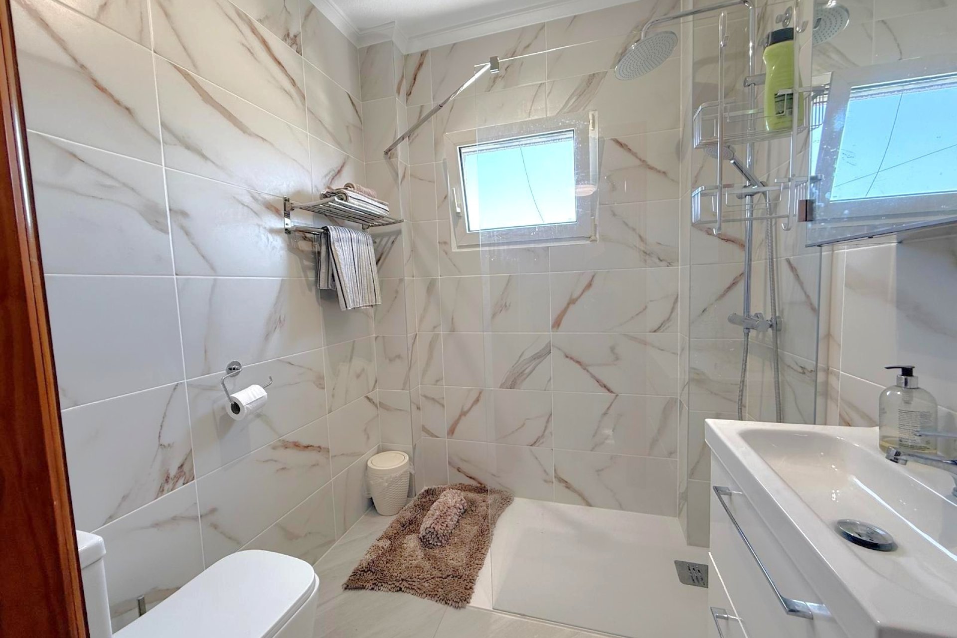 Resale - Villa -
San Miguel de Salinas - Blue Lagoon
