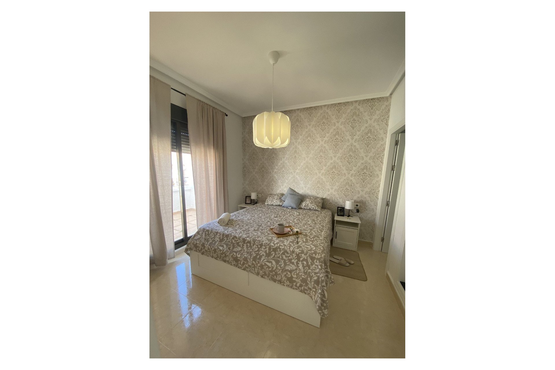 Resale - Villa -
San Miguel de Salinas