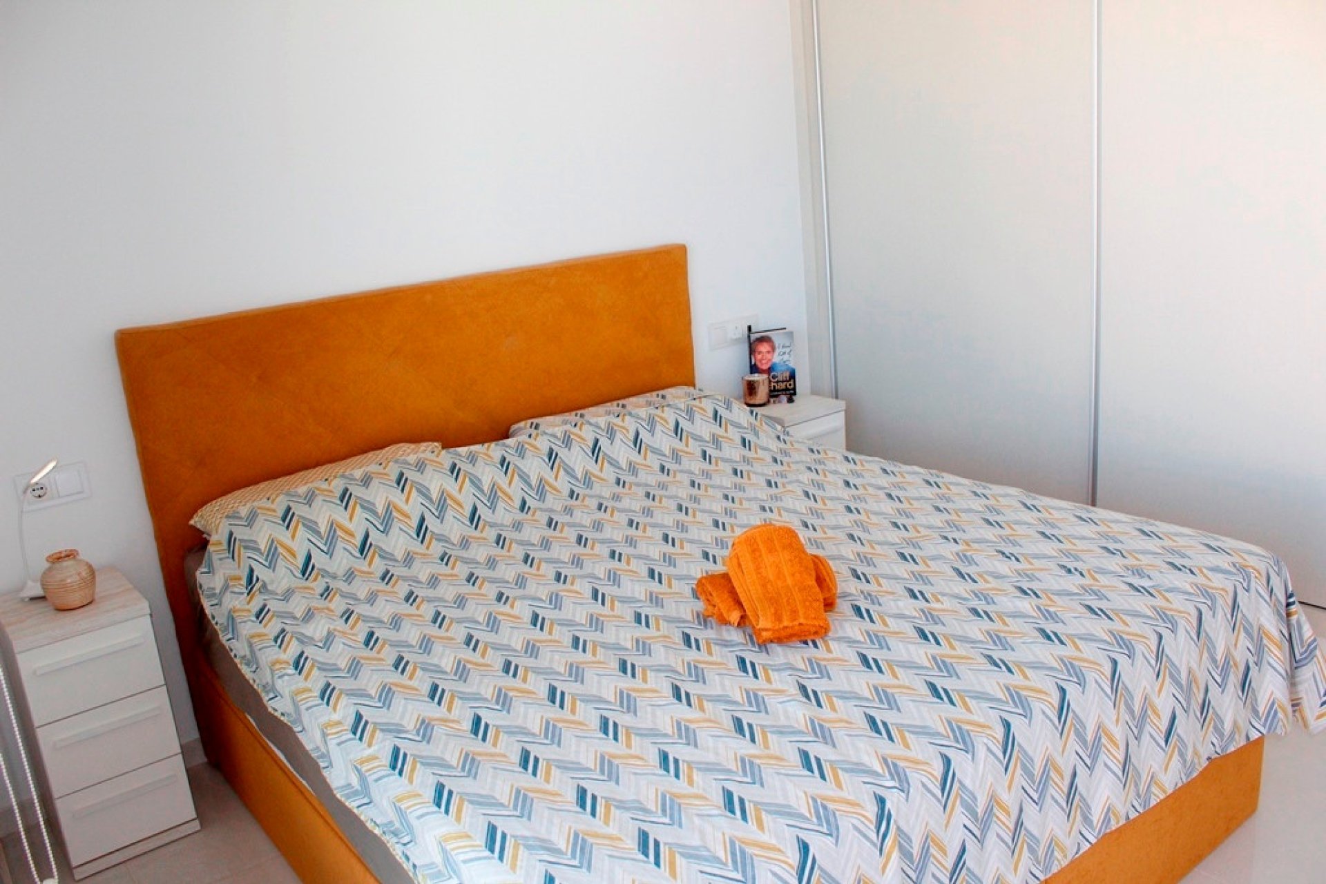 Resale - Villa -
San Miguel de Salinas