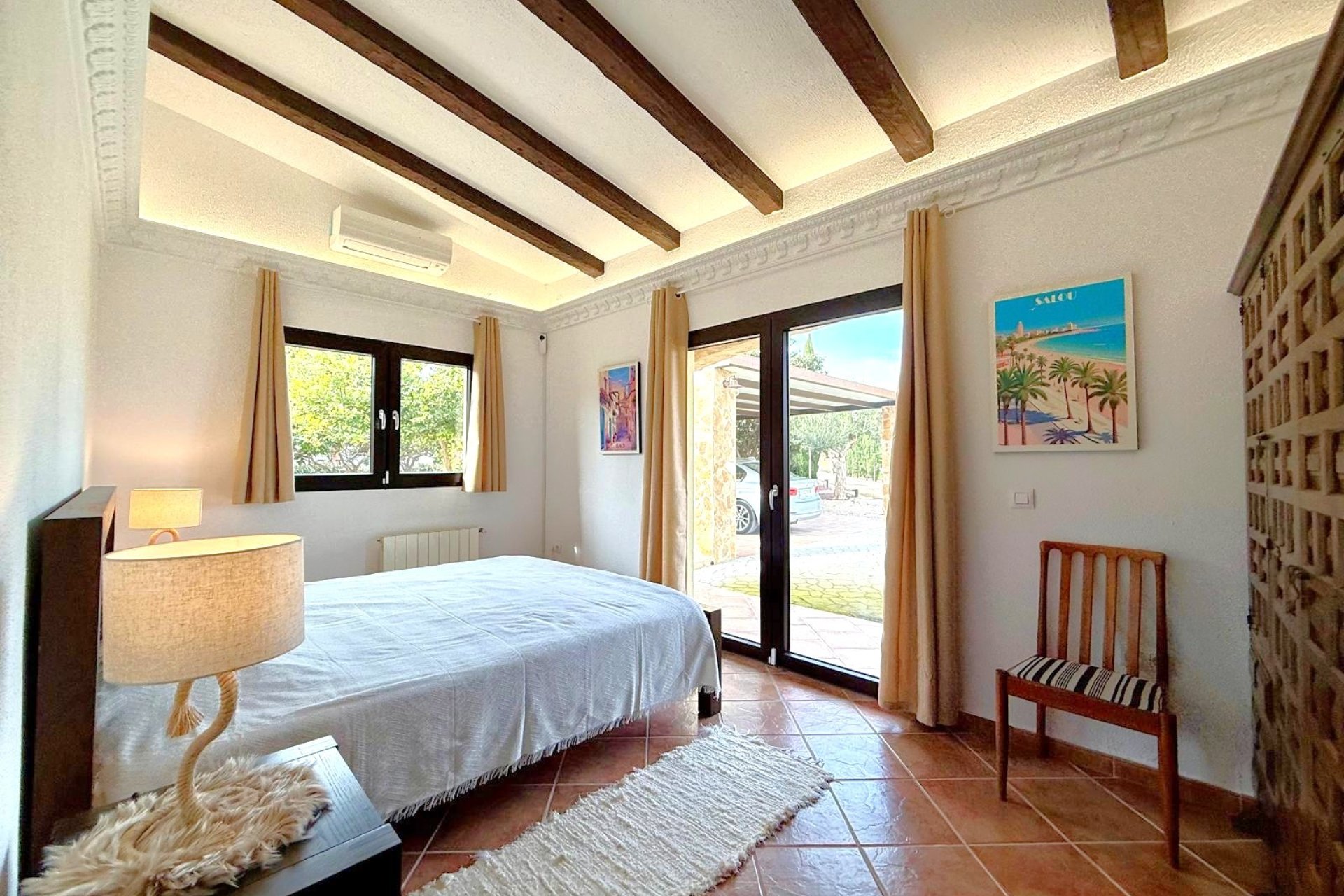 Resale - Villa -
San Miguel de Salinas
