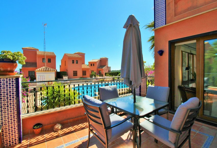 Resale - Villa -
San Miguel de Salinas