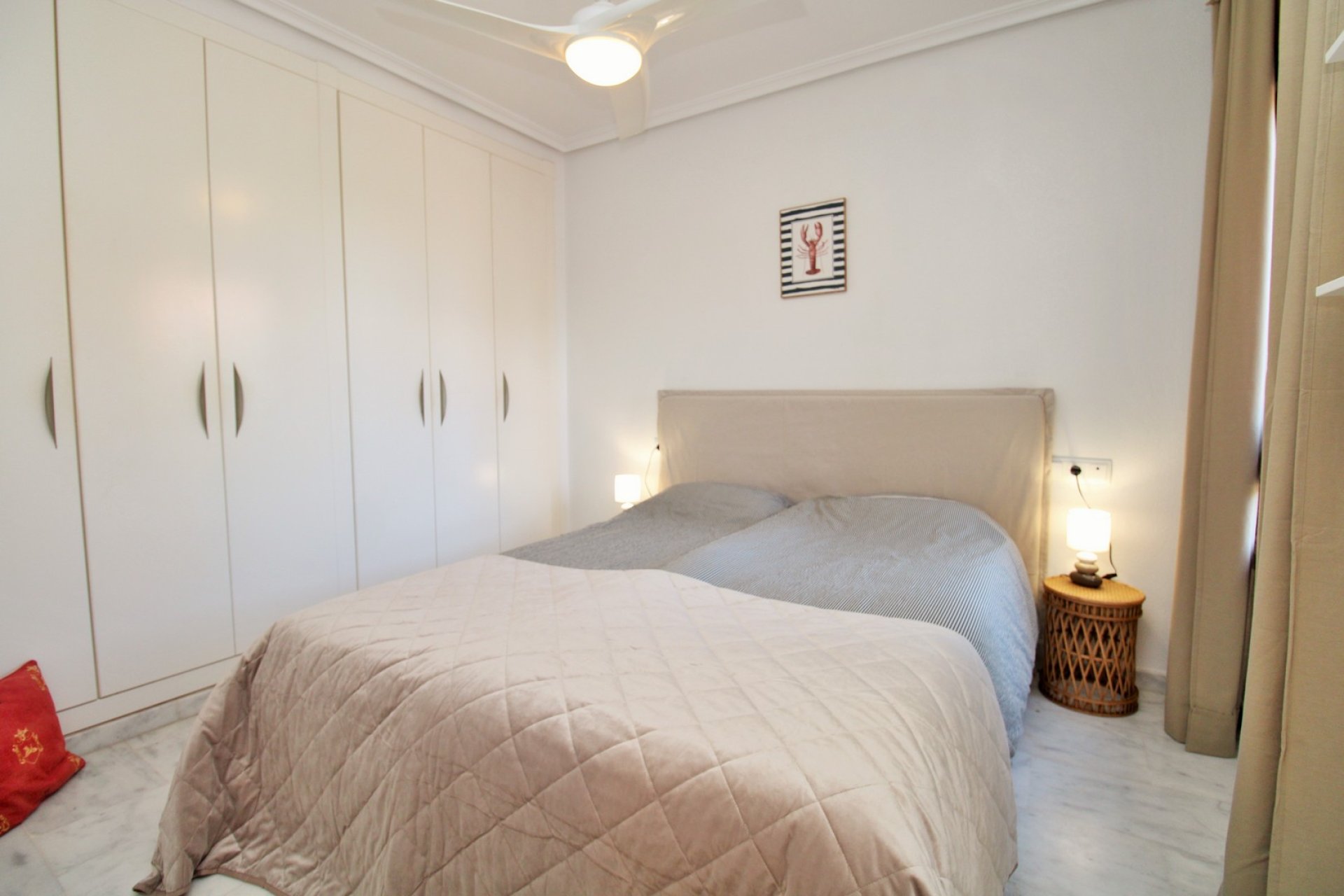 Resale - Villa -
San Miguel de Salinas